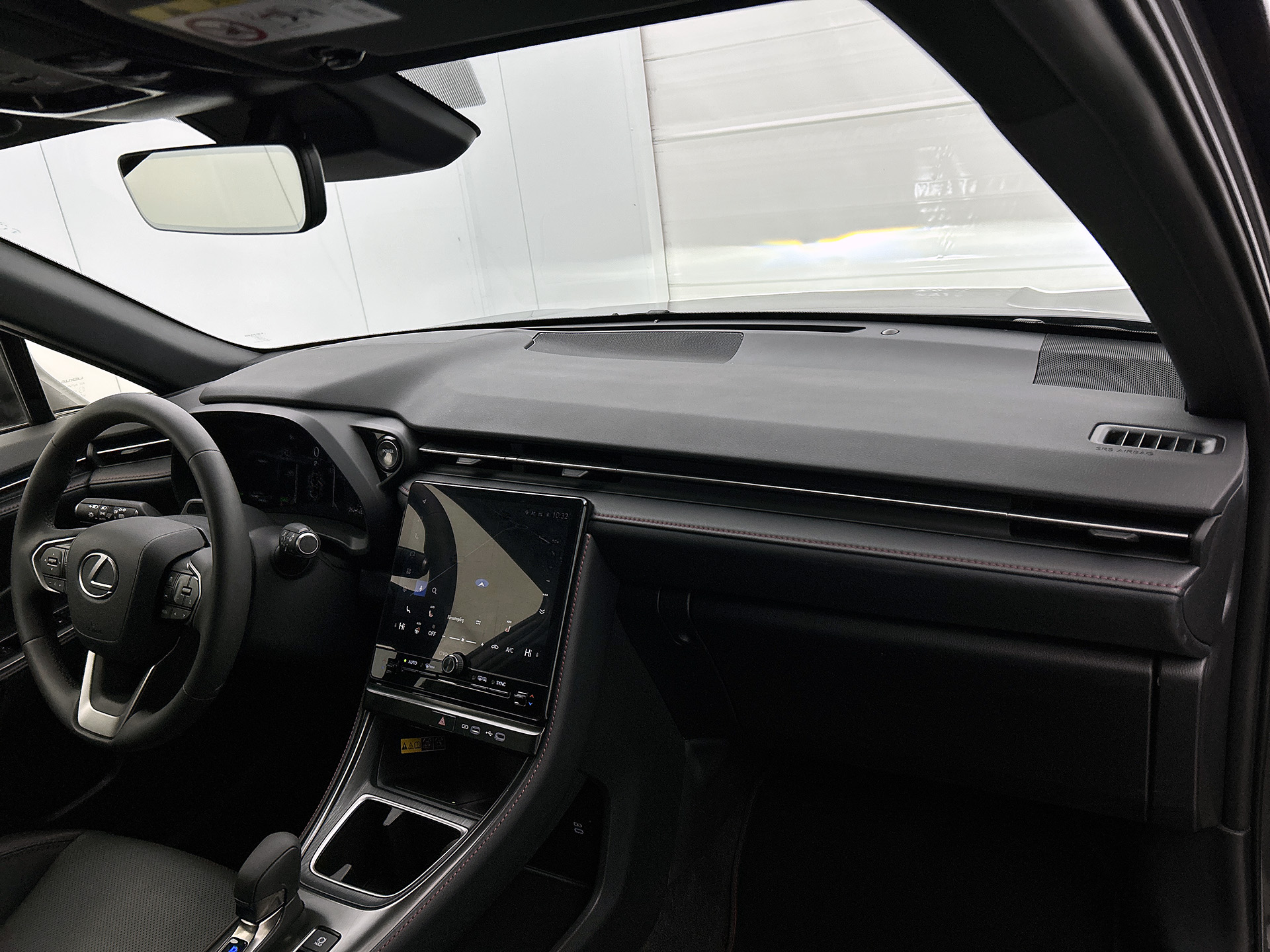 Foto van Lexus Lexus LBX