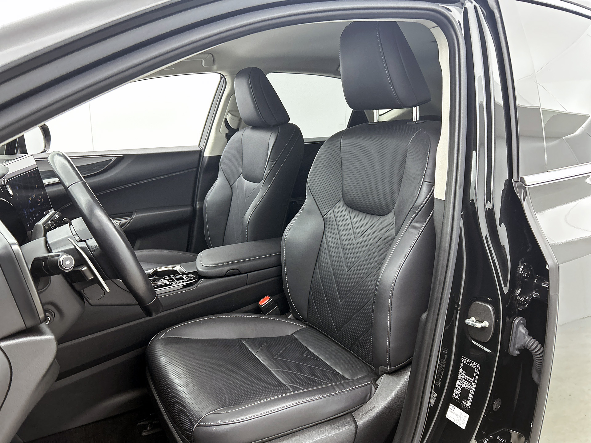 Foto van Lexus NX