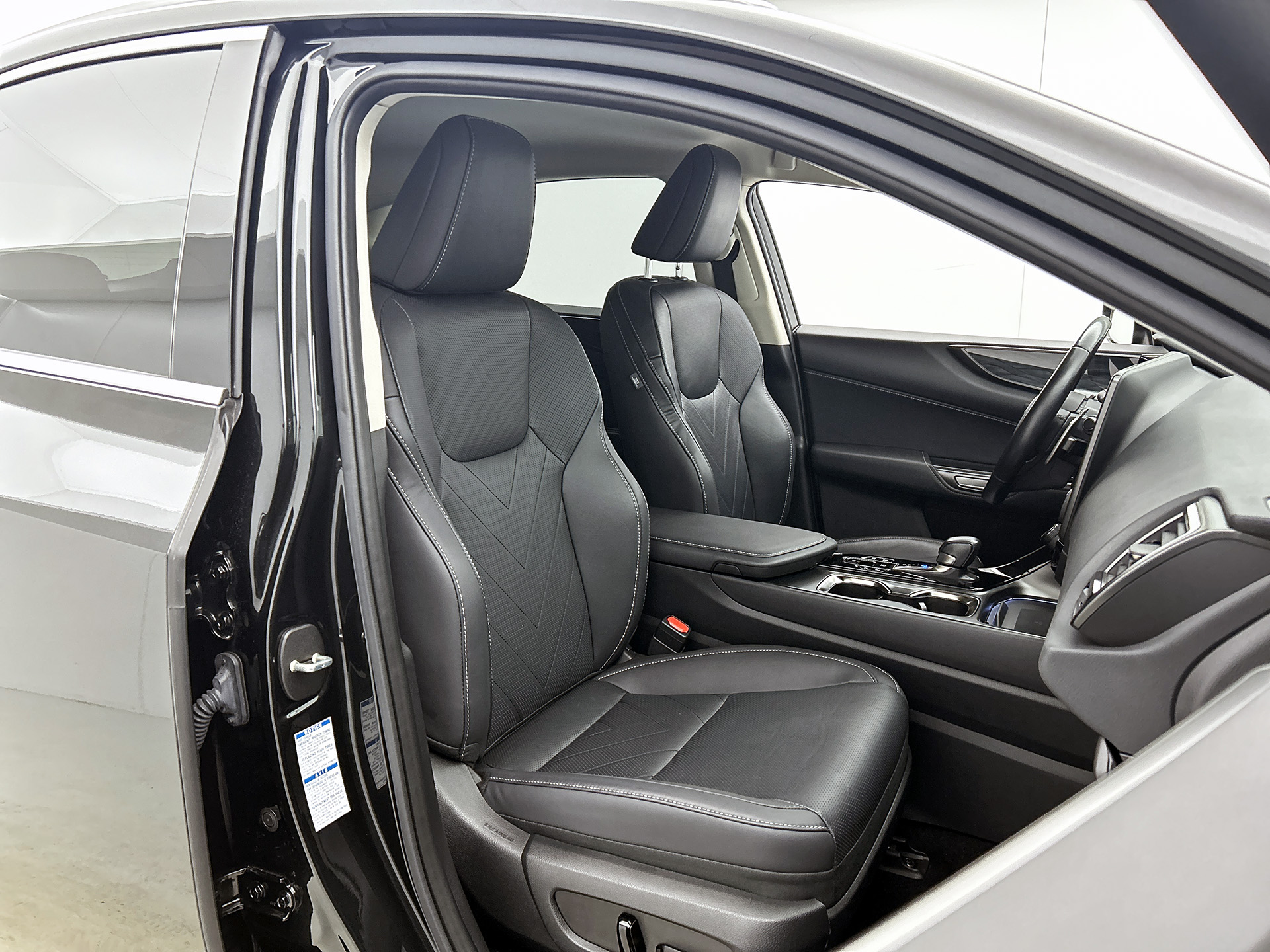 Foto van Lexus NX