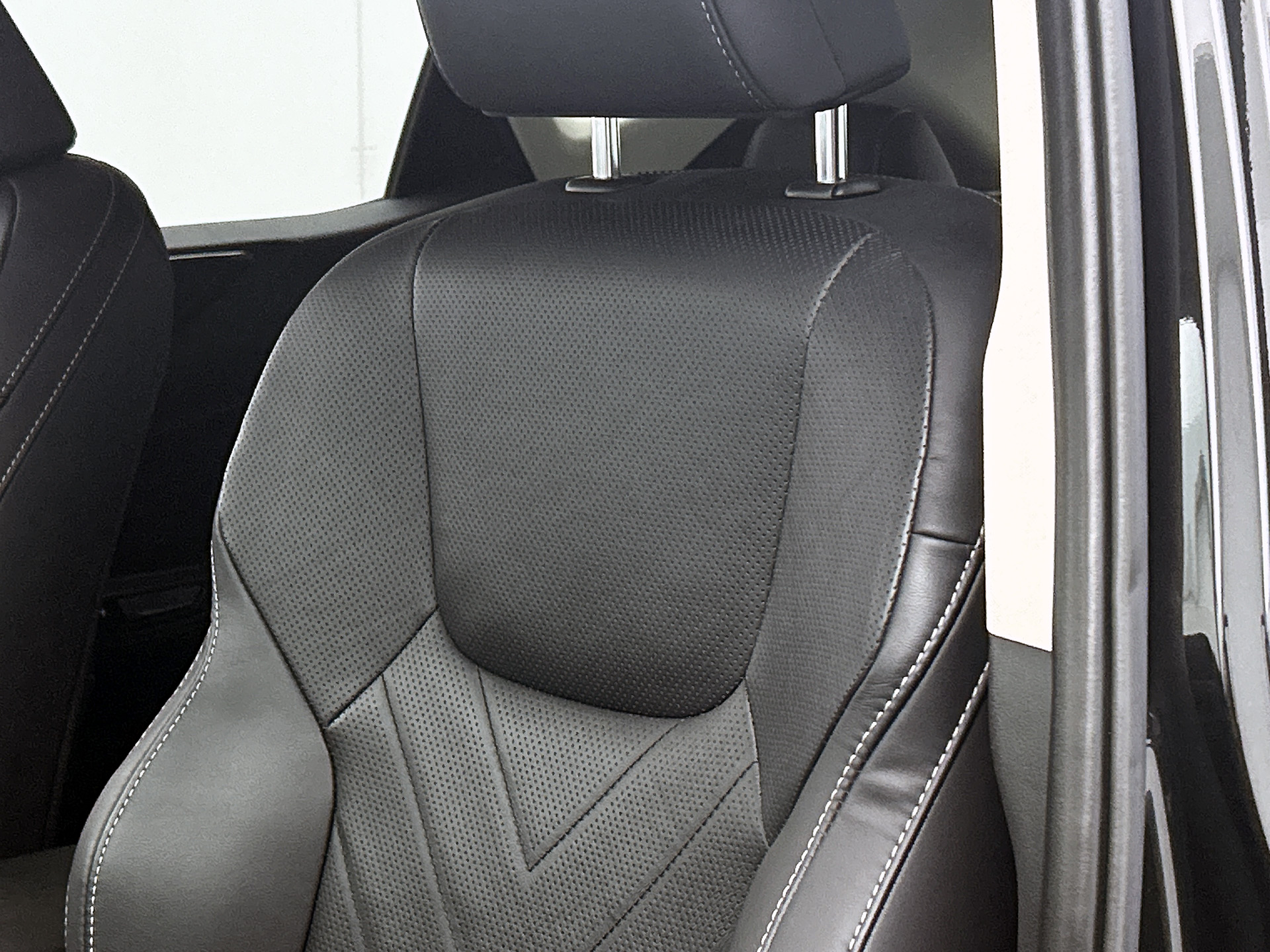 Foto van Lexus NX
