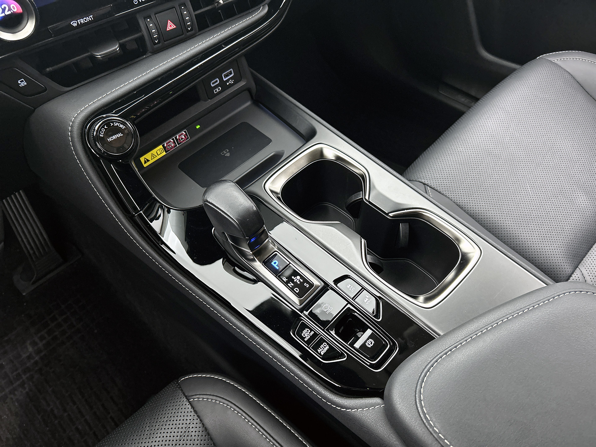 Foto van Lexus NX