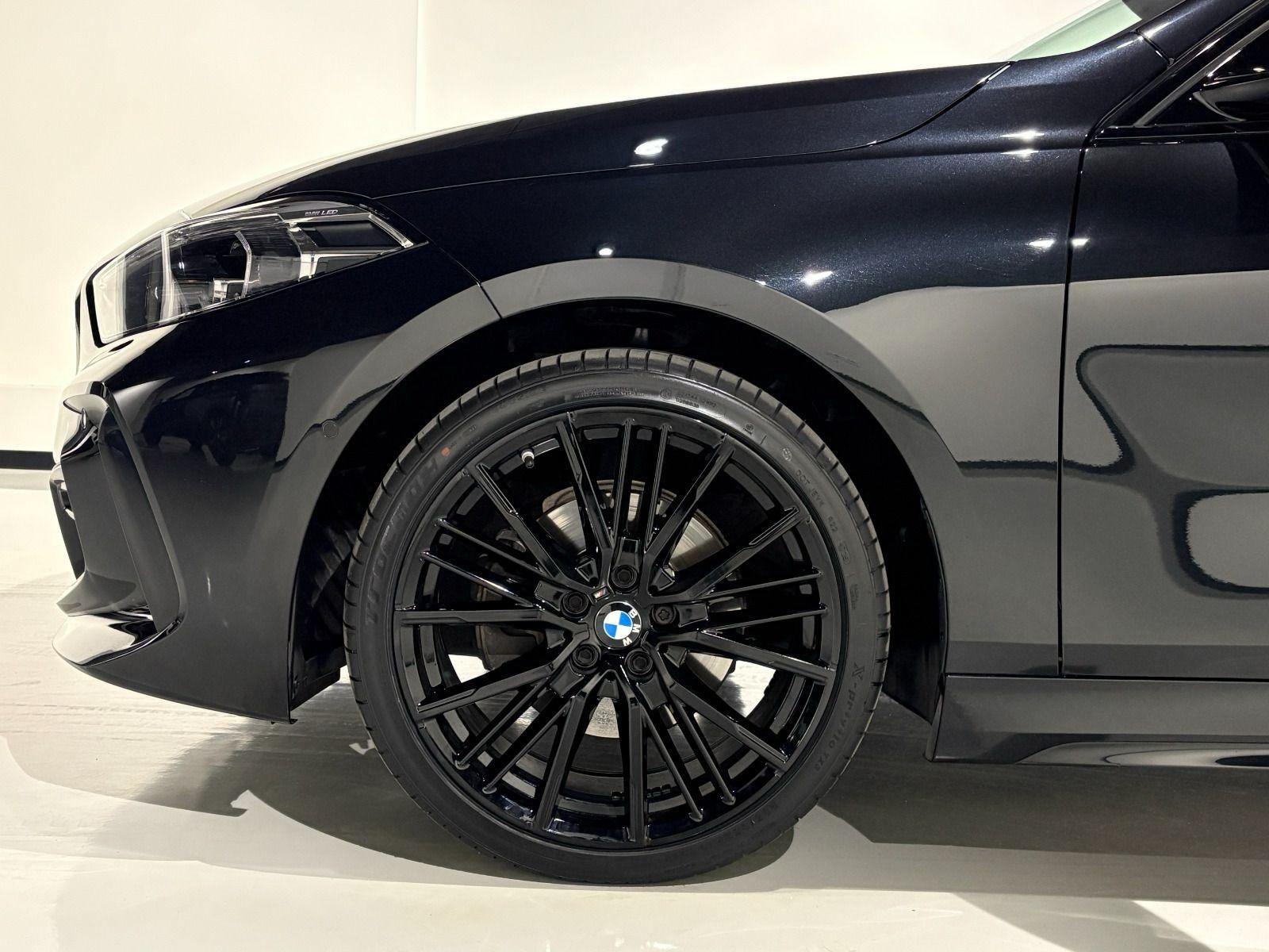 Foto van BMW 118i