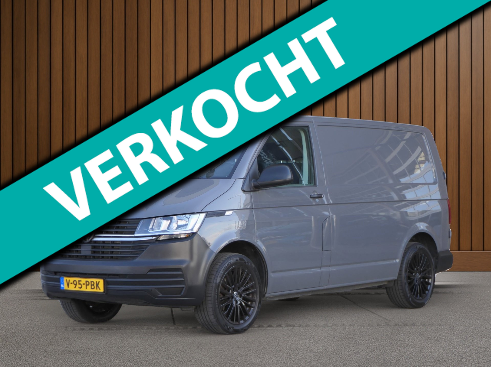 Volkswagen Transporter 2.0 TDI L1H1 28 150PK! Automaat! | Cruise | Apple Carplay | Parkeersensoren 2022 - voorkant