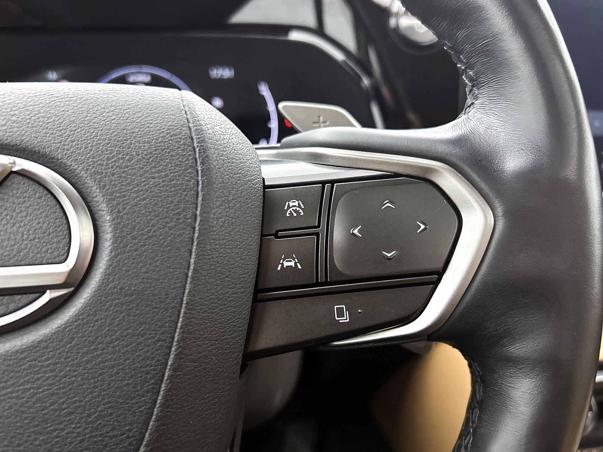 Foto van Lexus NX