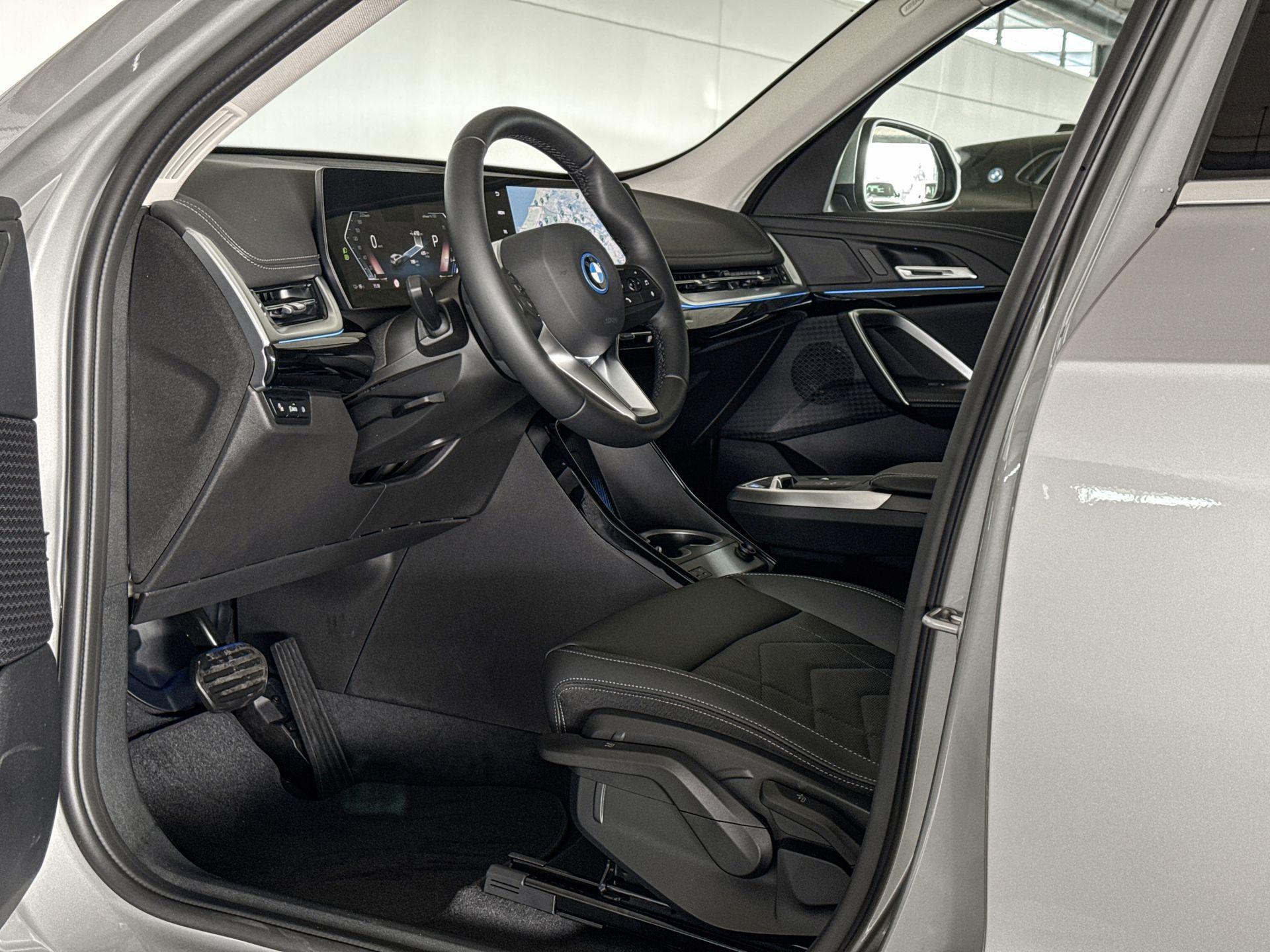 Foto van BMW Ix1 Edrive20