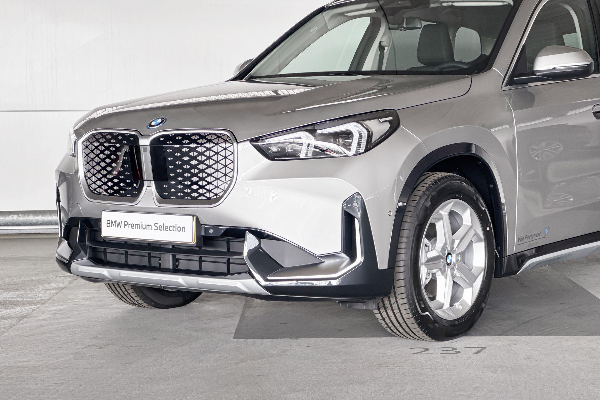 Foto van BMW Ix1 Edrive20