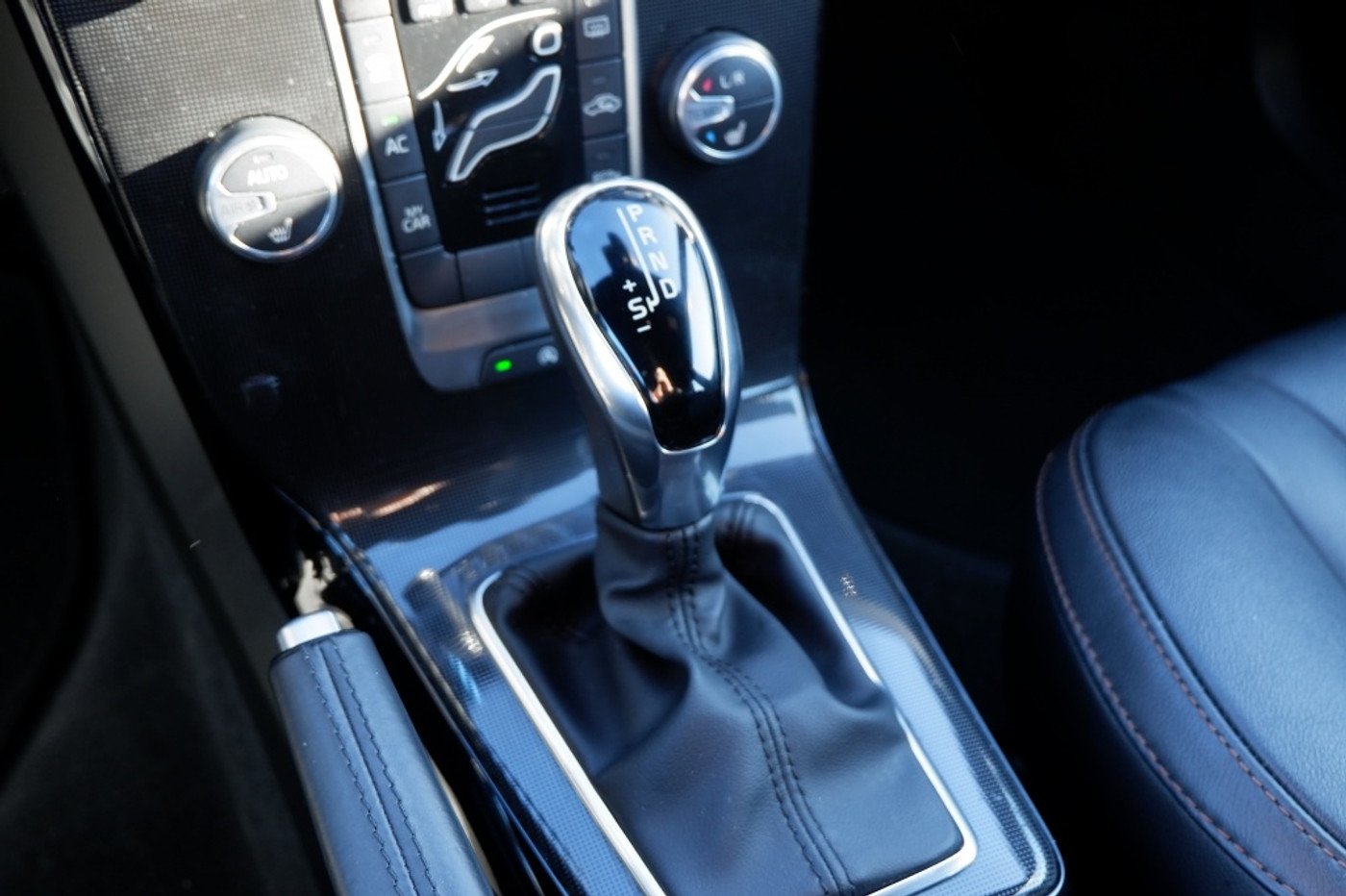Foto van Volvo V40 Cross Country