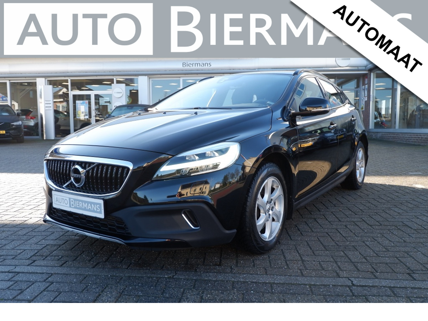 Volvo V40 Cross Country 1.5 T3 Polar + / INCL. 12mnd BOVAG / Leder / Stoelverwarming 2020 - voorkant