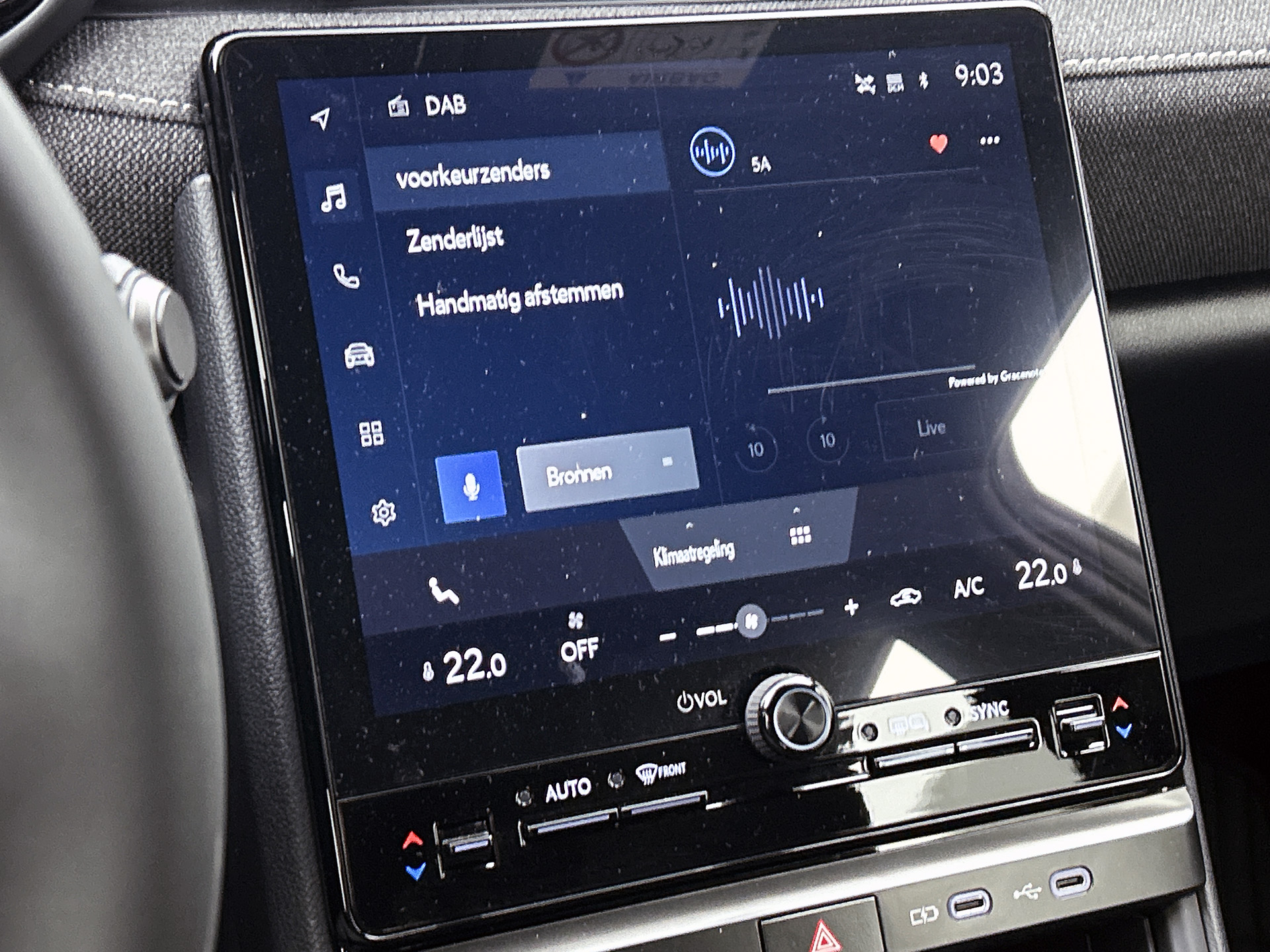 Foto van Lexus Lexus LBX