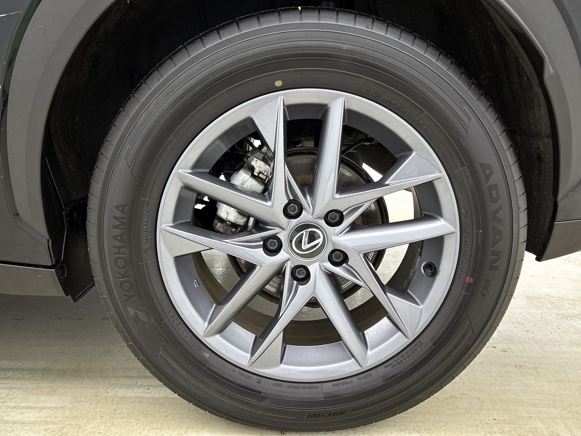 Foto van Lexus Lexus LBX