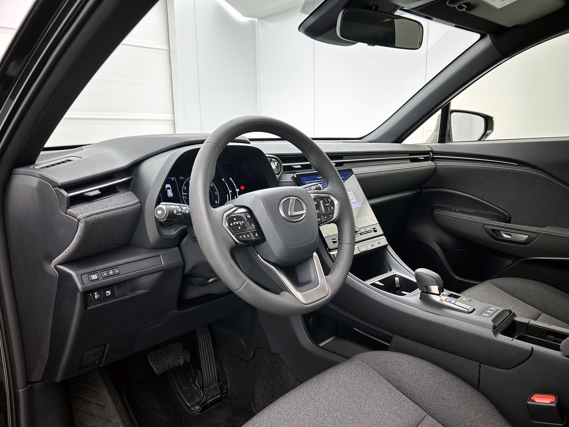 Foto van Lexus Lexus LBX