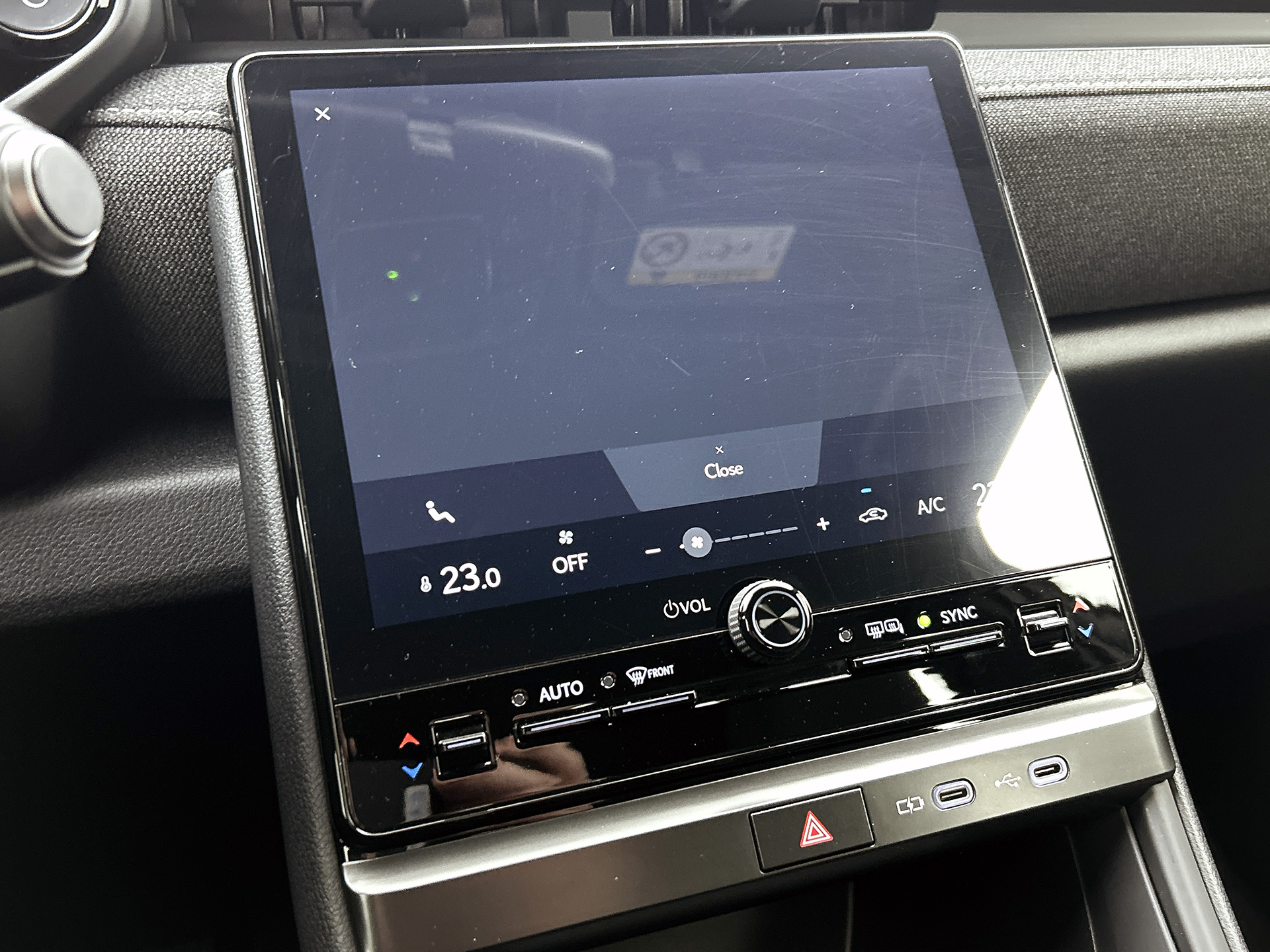 Foto van Lexus Lexus LBX