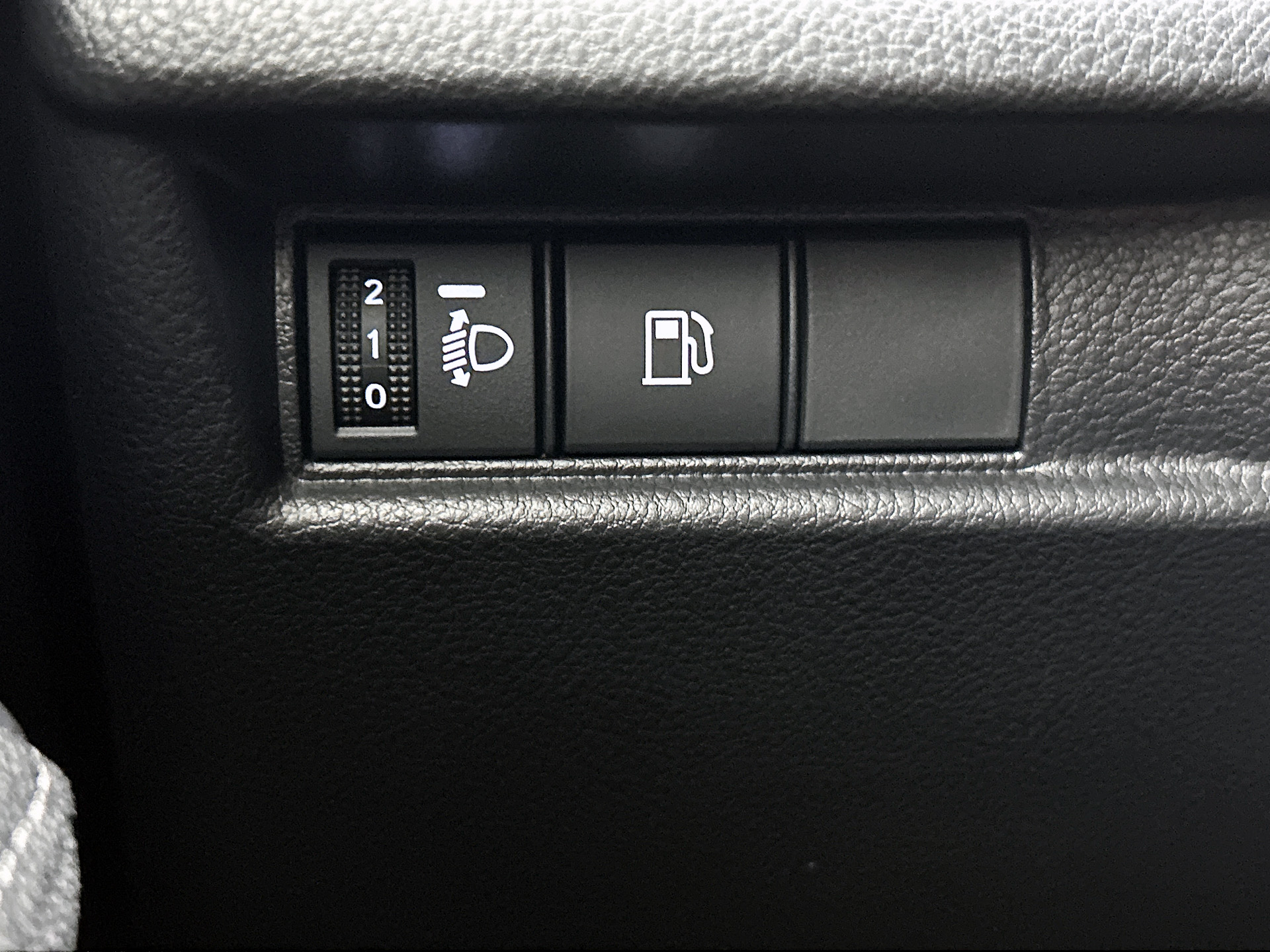 Foto van Lexus Lexus LBX