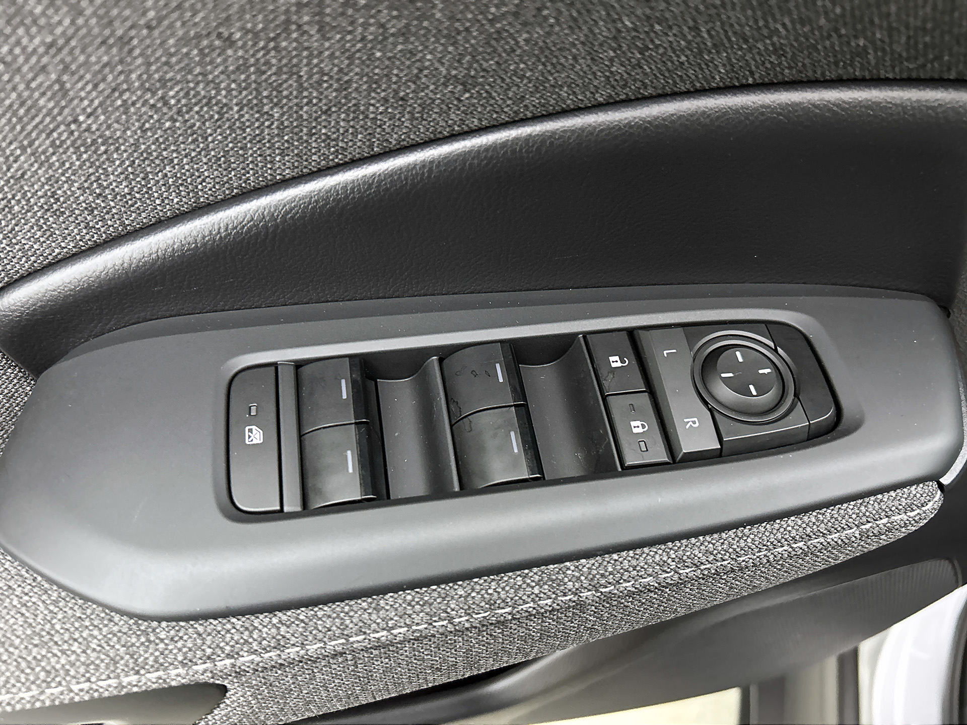 Foto van Lexus Lexus LBX