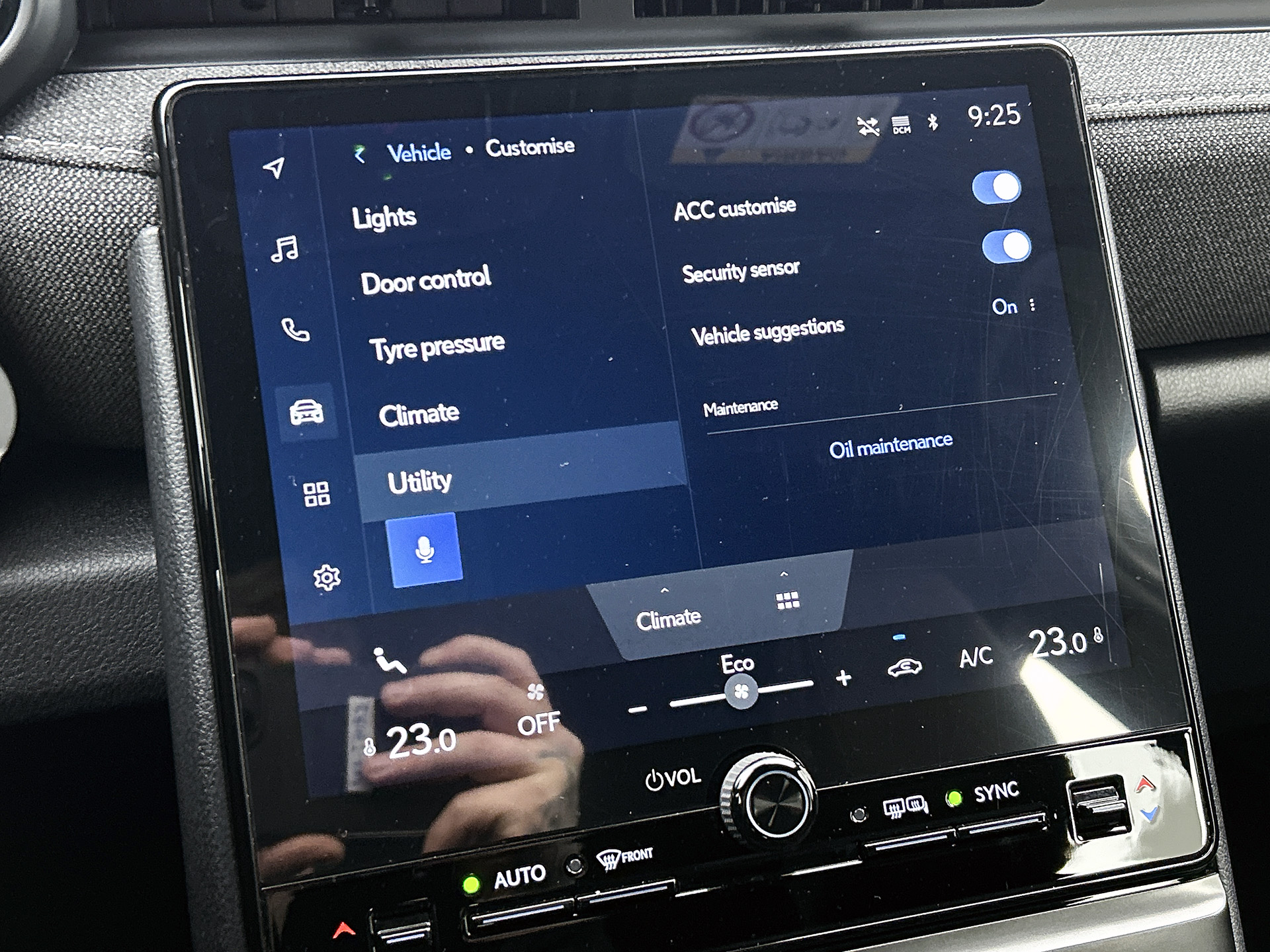 Foto van Lexus Lexus LBX