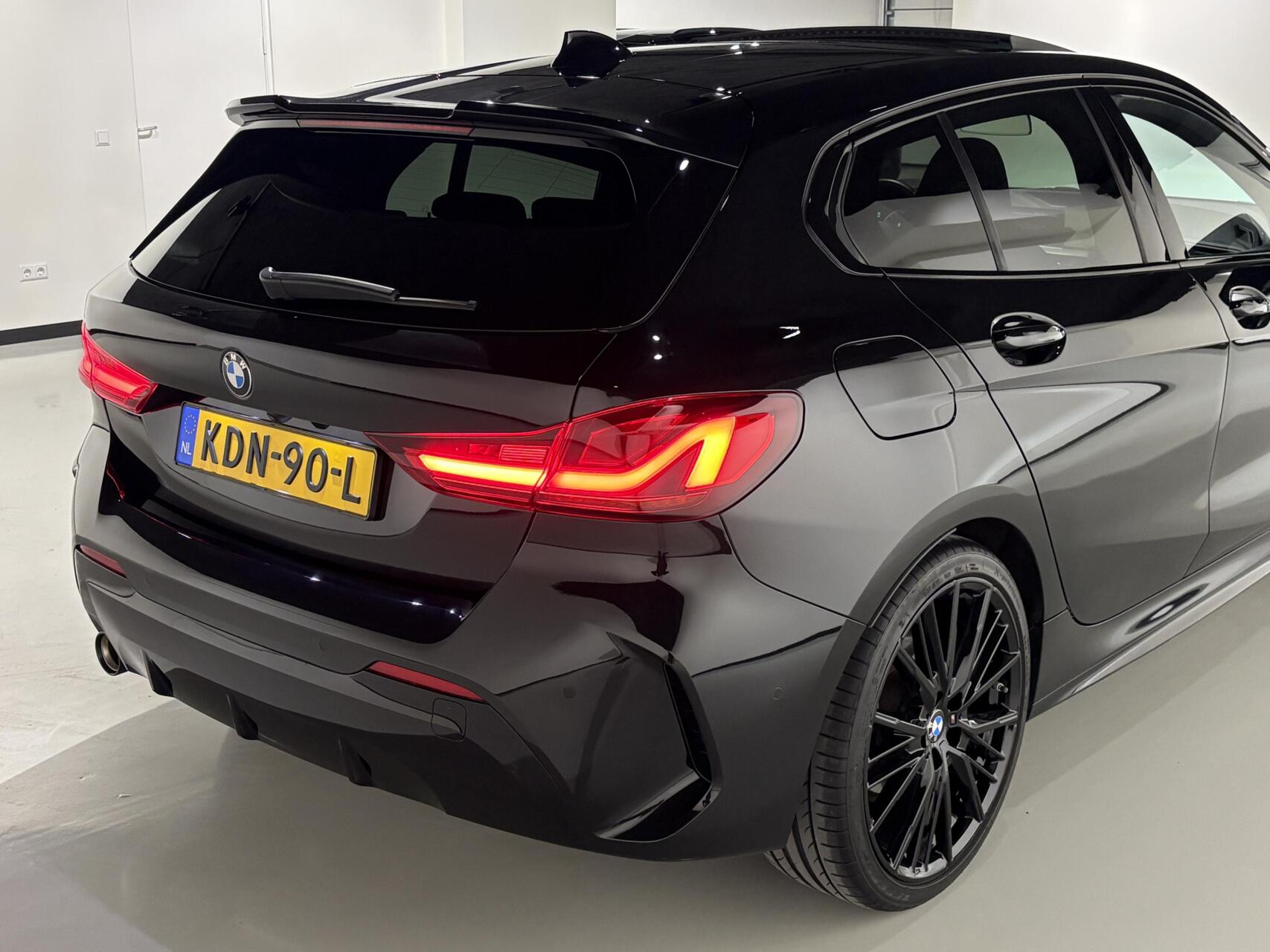 Foto van BMW 118i