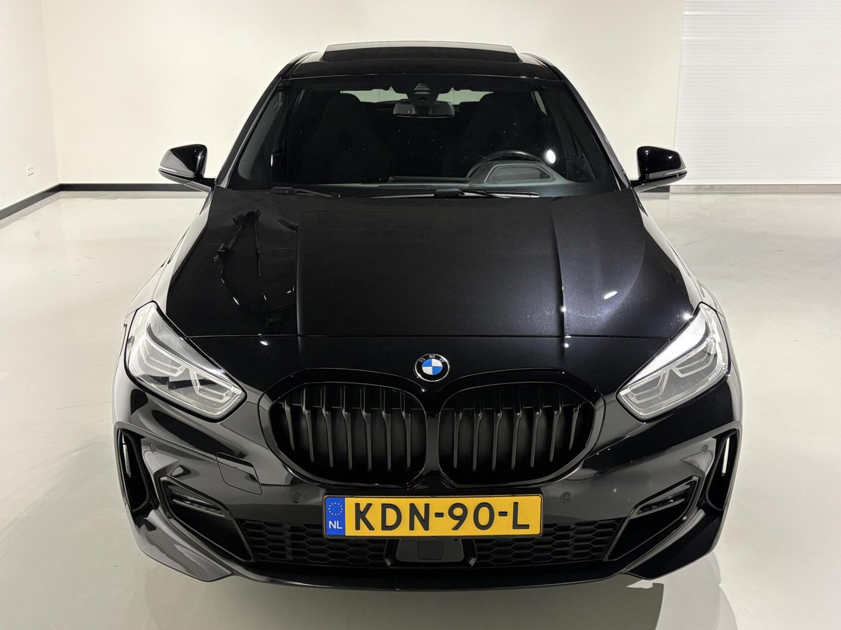 Foto van BMW 118i