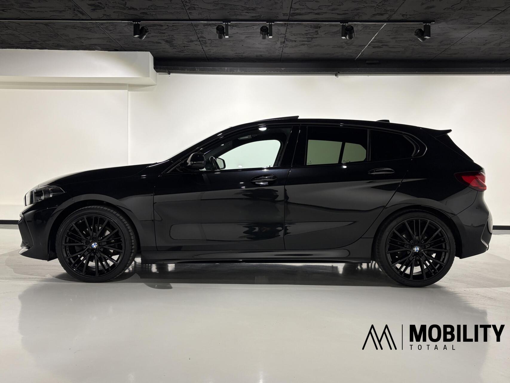 Foto van BMW 118i