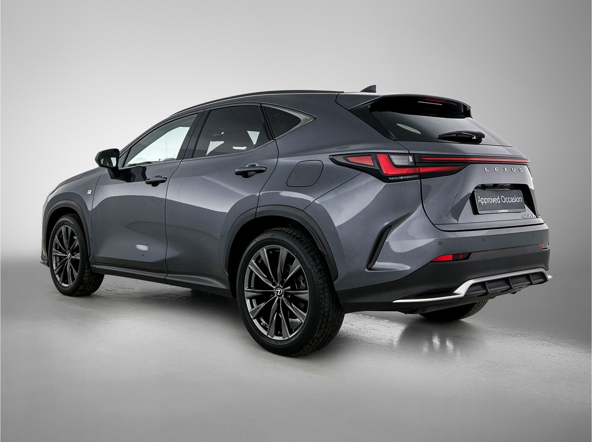 Foto van Lexus Lexus Nx450h+