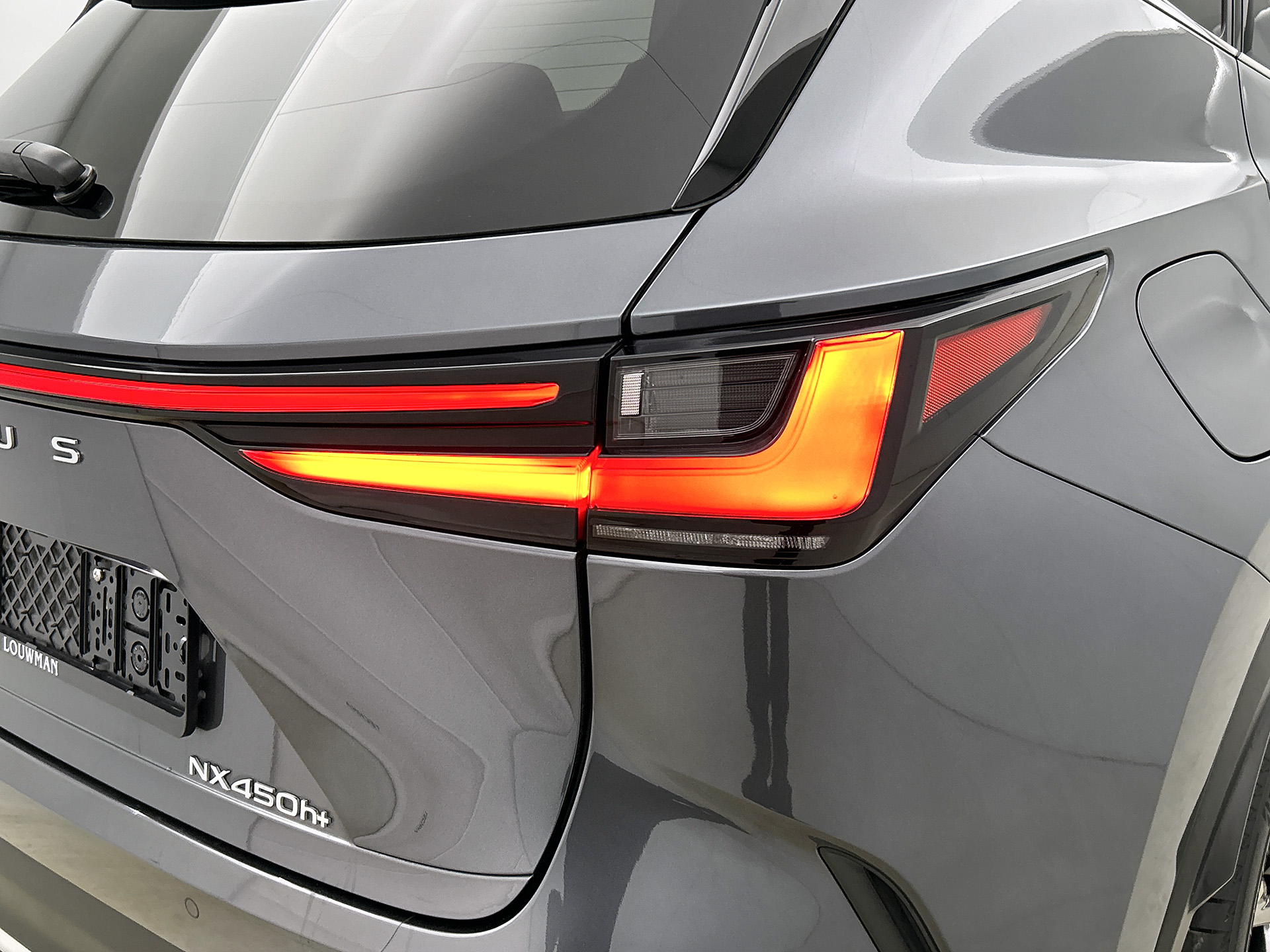 Foto van Lexus Lexus Nx450h+