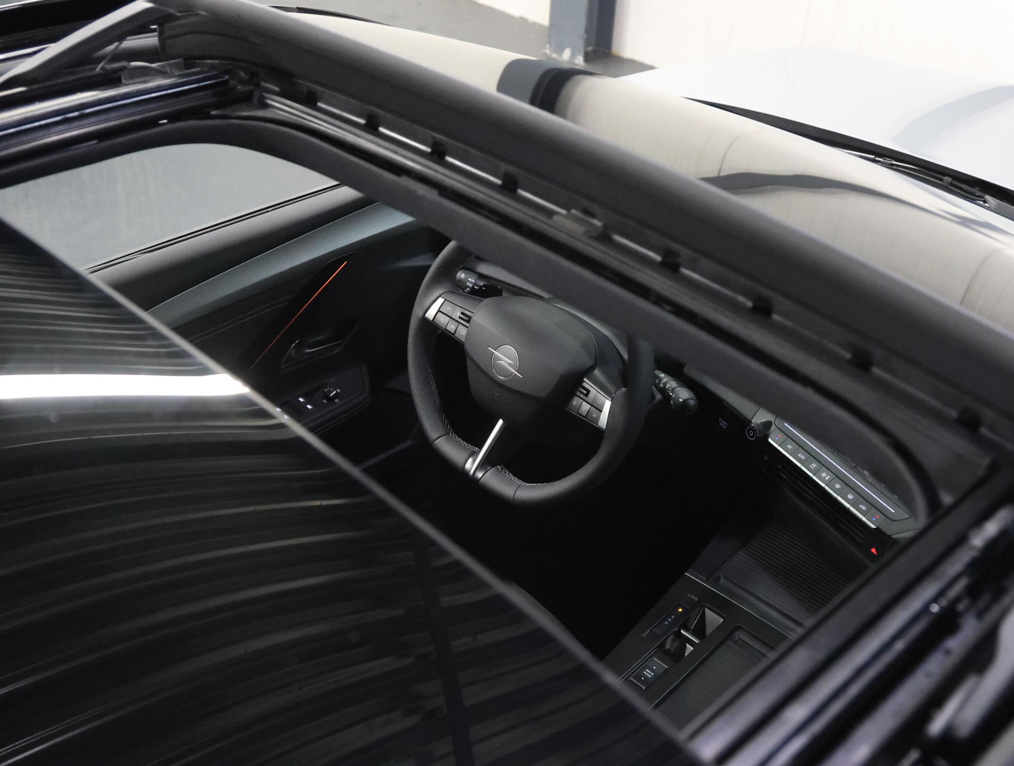 Foto van Opel Astra Sports Tourer