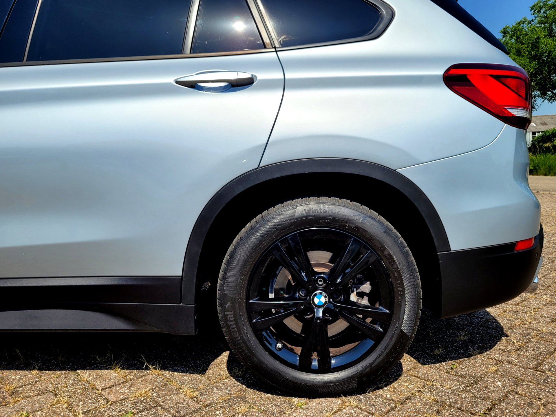 Foto van BMW X1 Xdrive25e