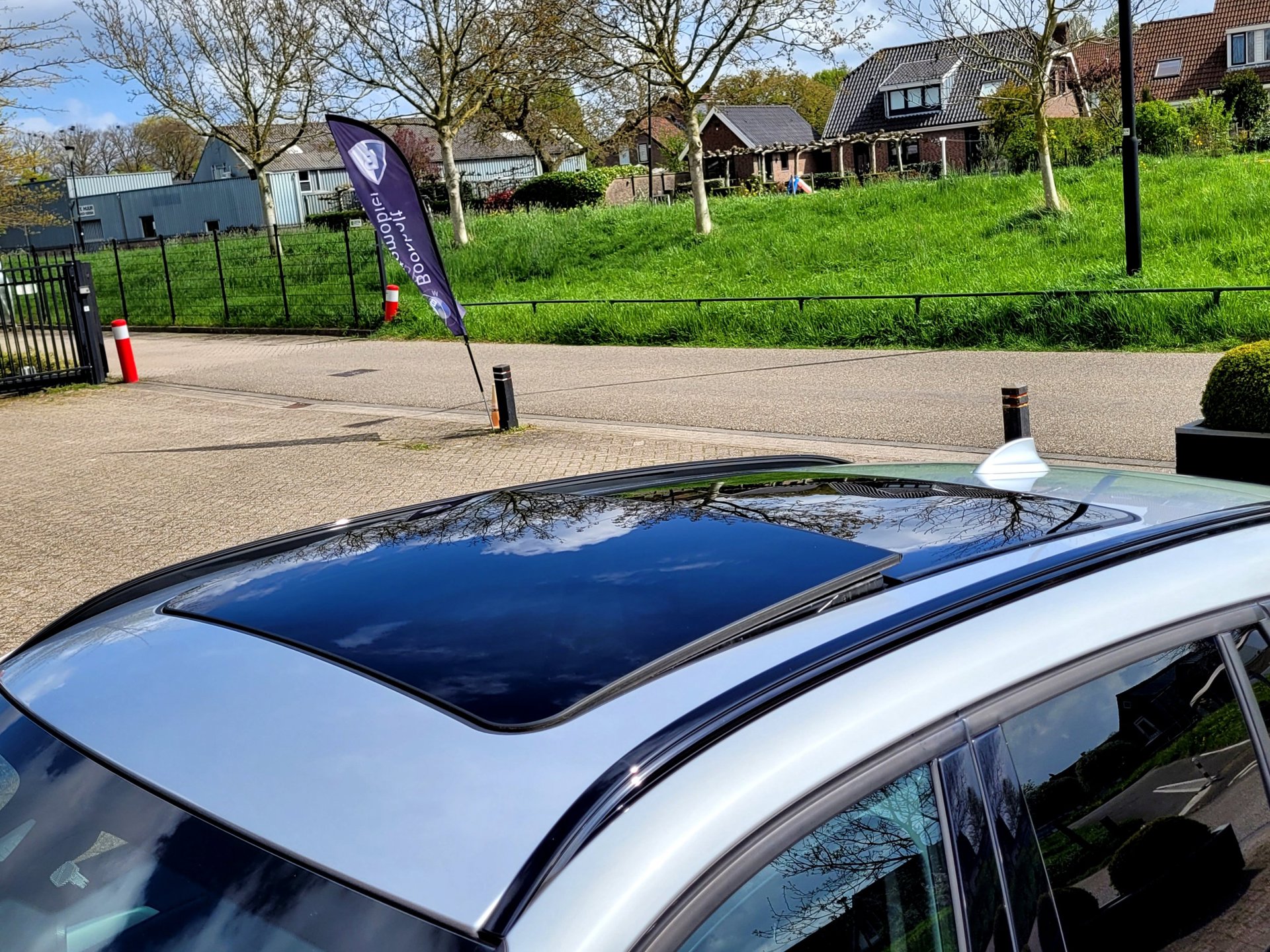 Foto van BMW X1 Xdrive25e