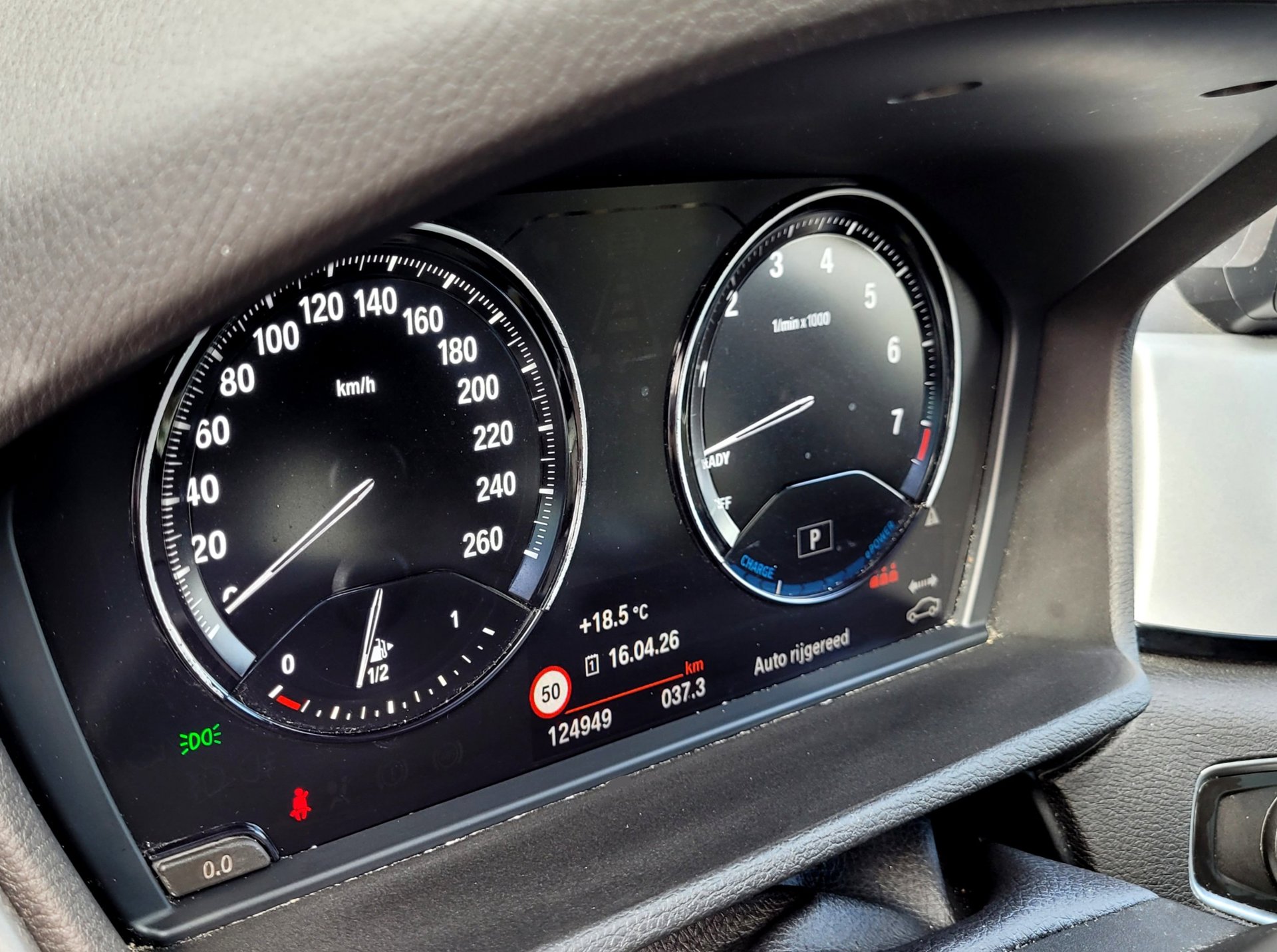 Foto van BMW X1 Xdrive25e