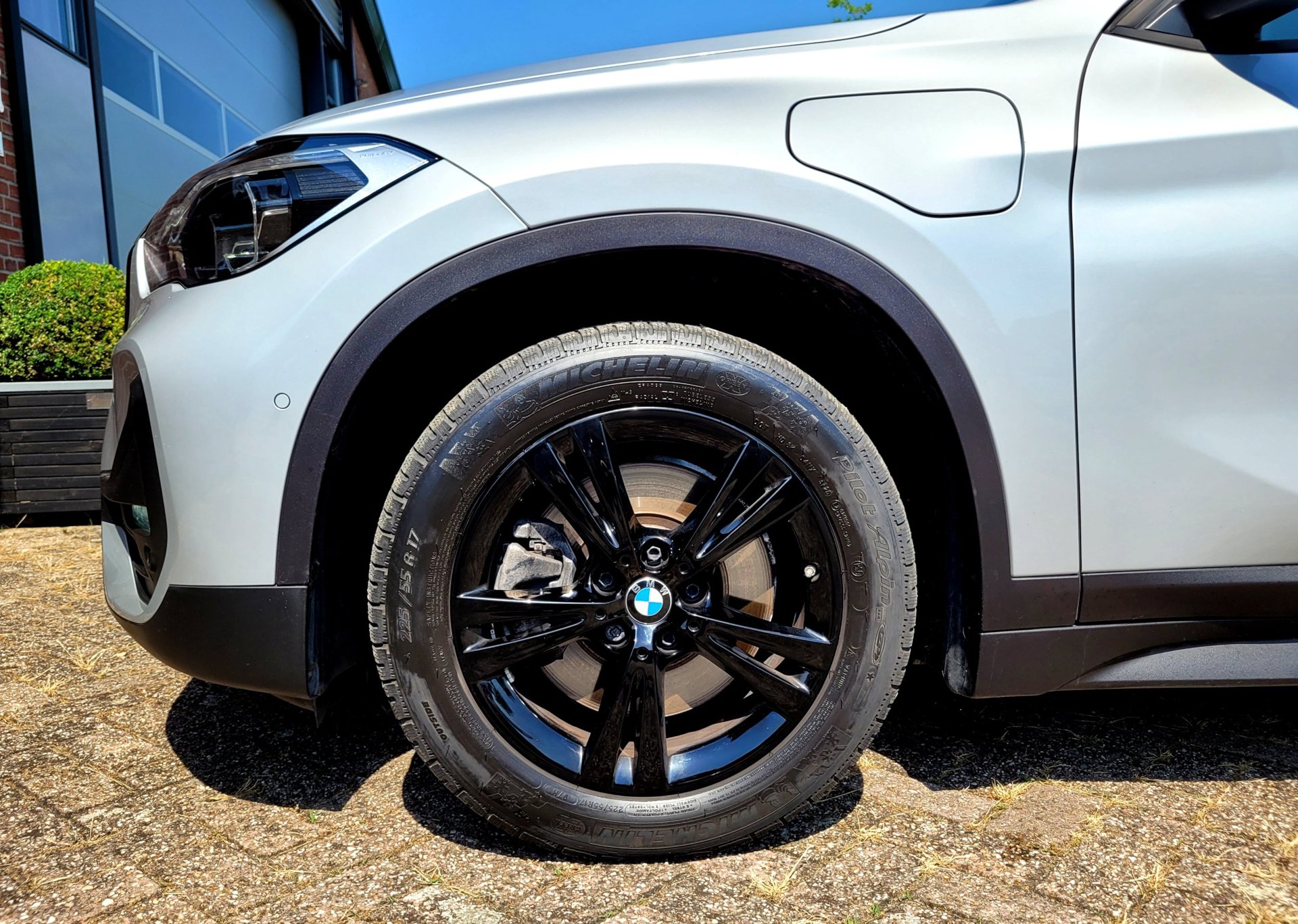 Foto van BMW X1 Xdrive25e