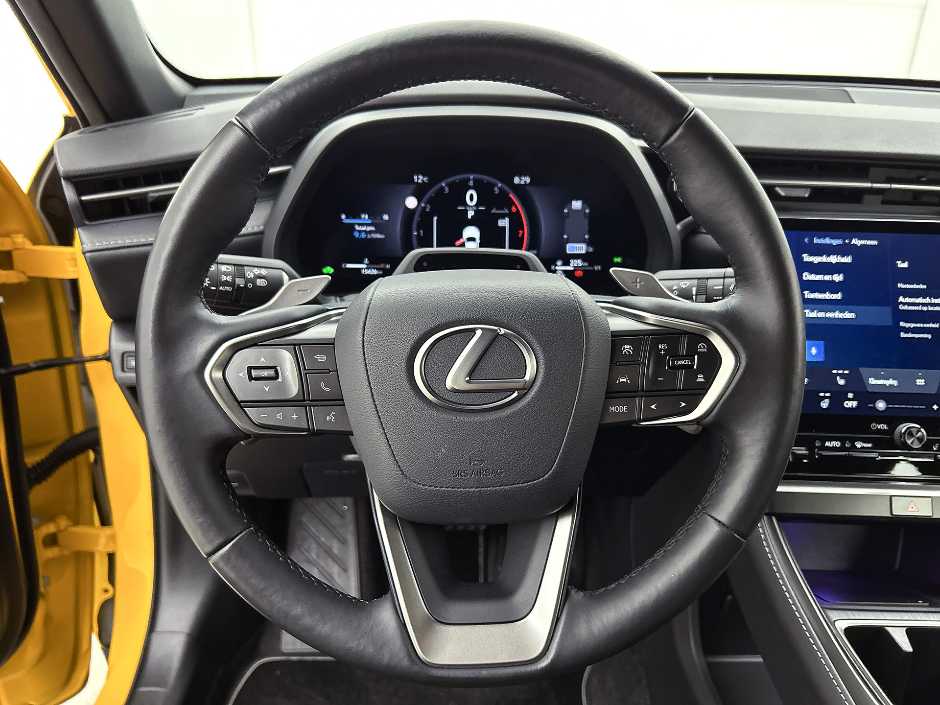 Foto van Lexus Lexus LBX