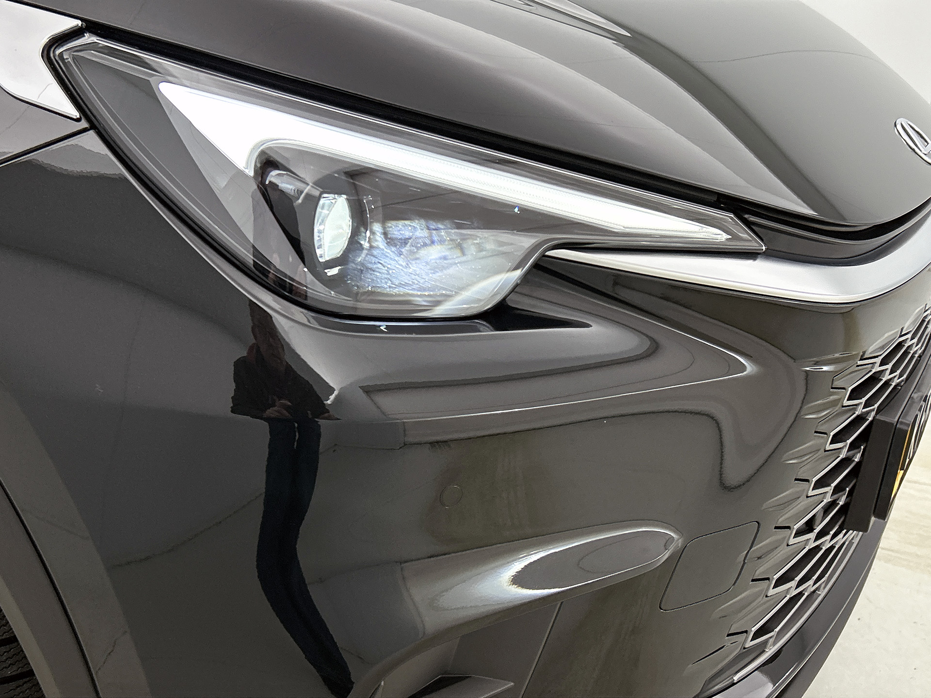 Foto van Lexus Lexus LBX