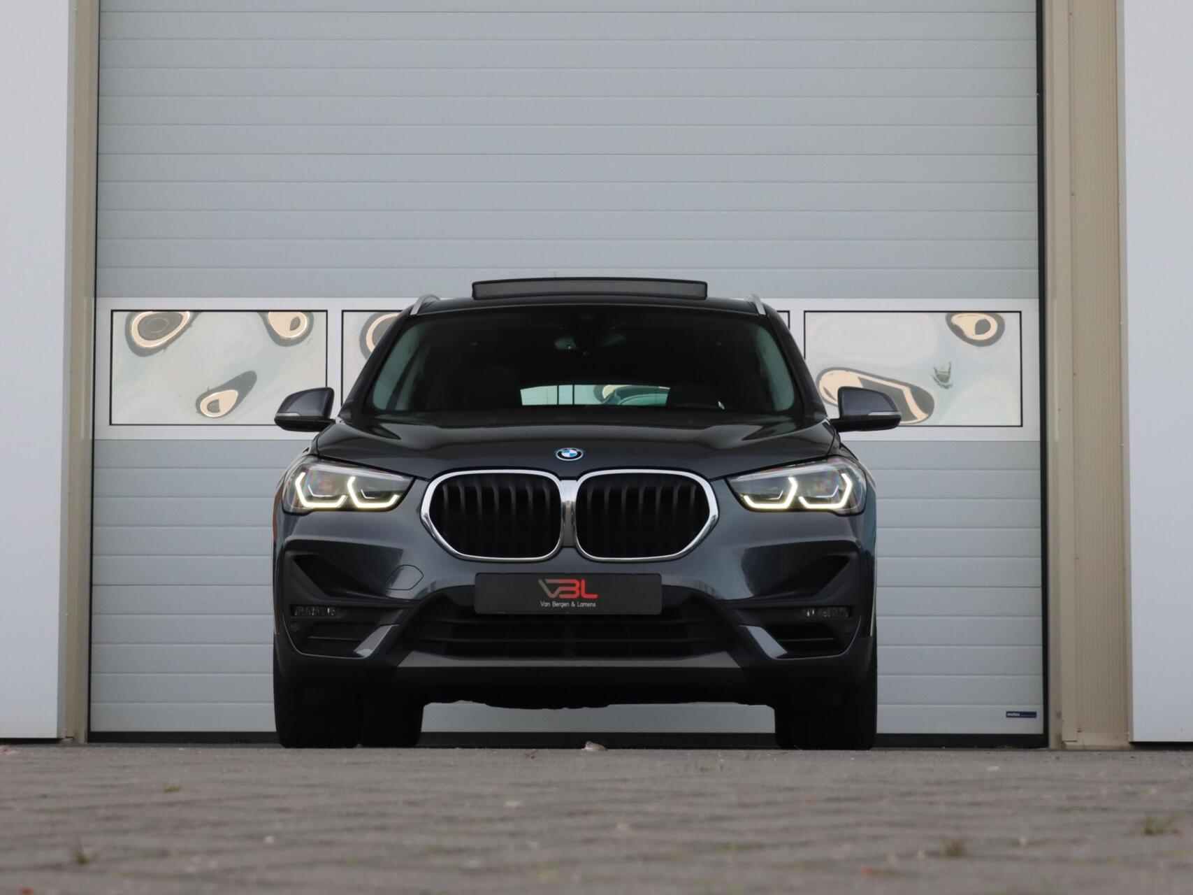Foto van BMW X1
