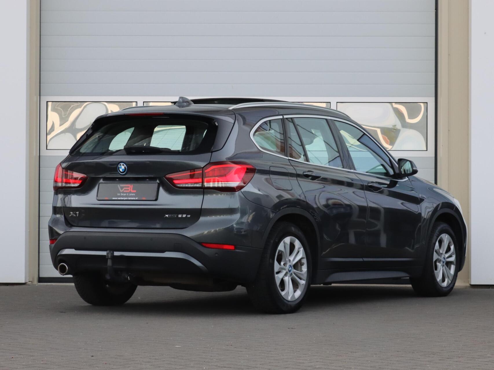 Foto van BMW X1
