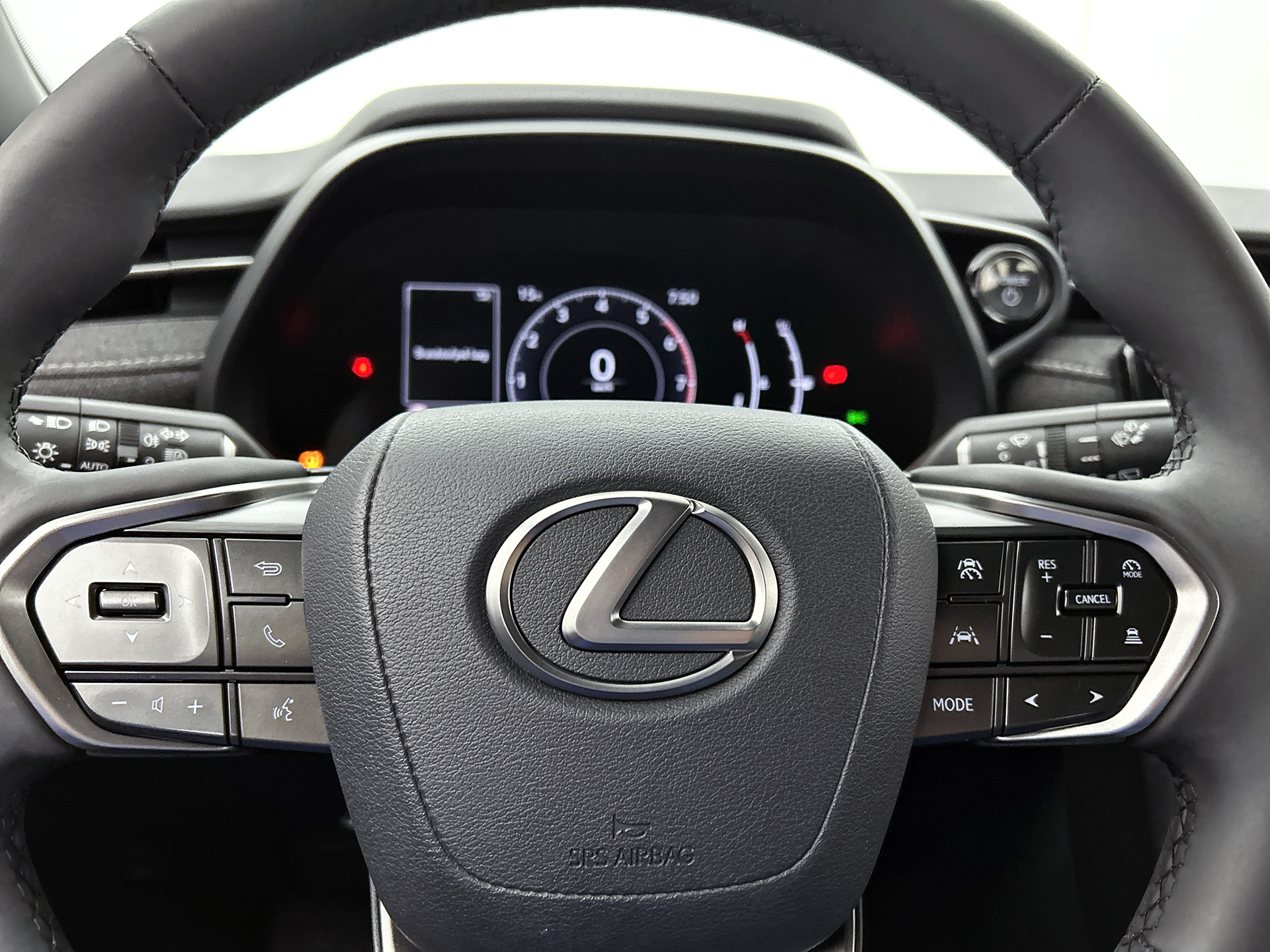 Foto van Lexus Lexus LBX