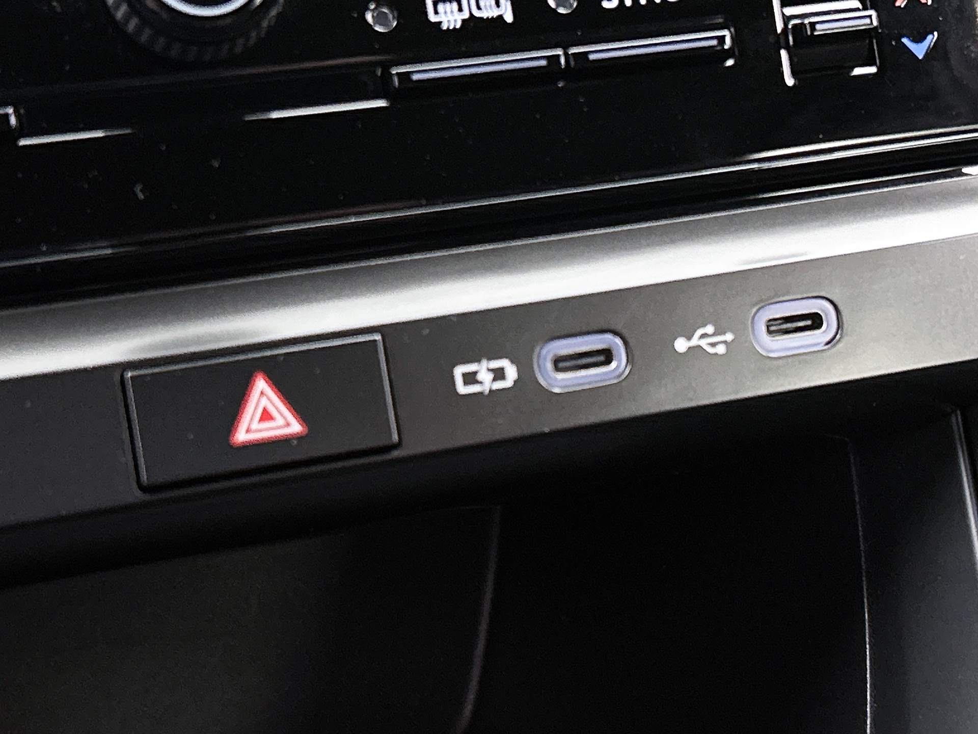 Foto van Lexus Lexus LBX