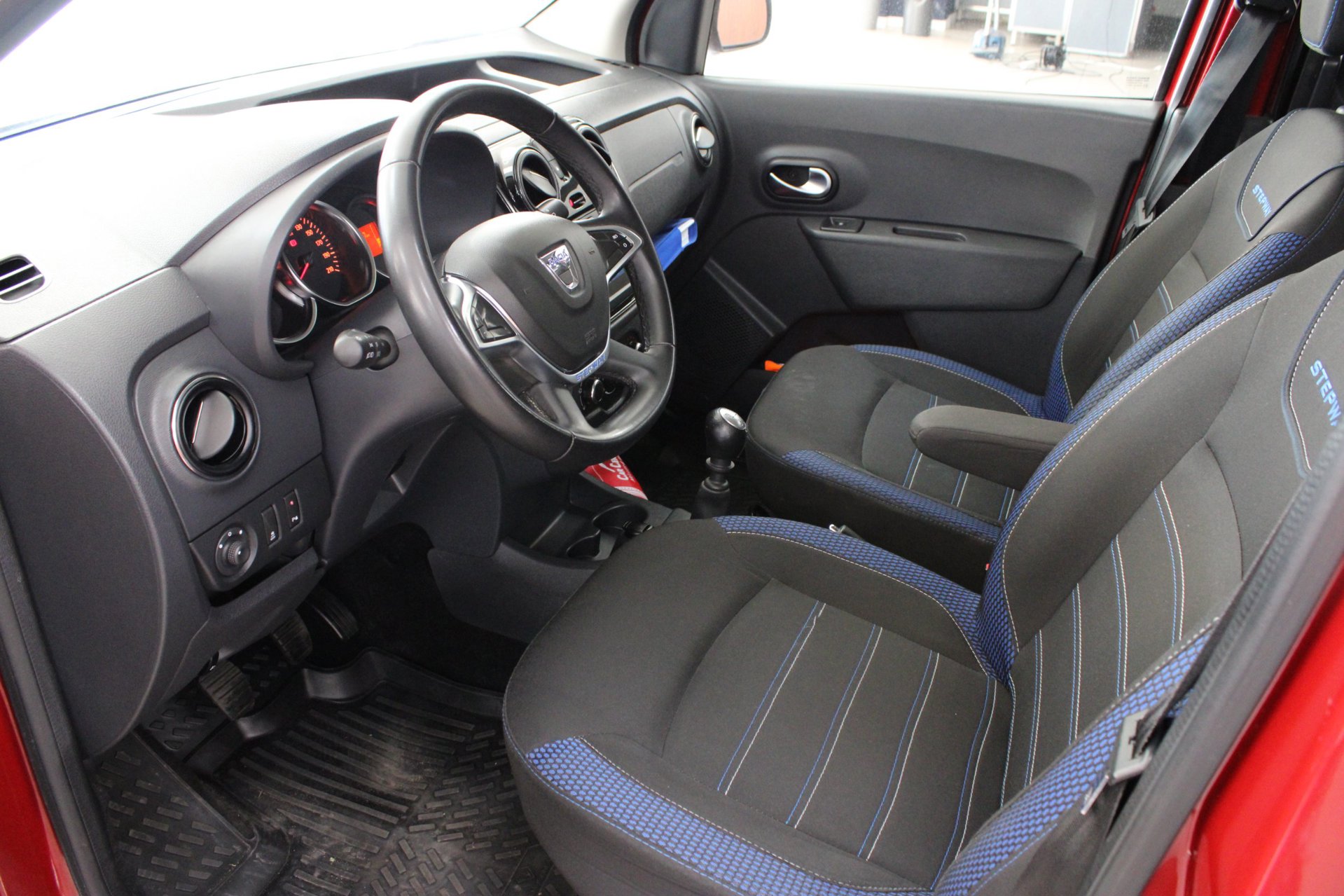 Foto van Dacia Dokker