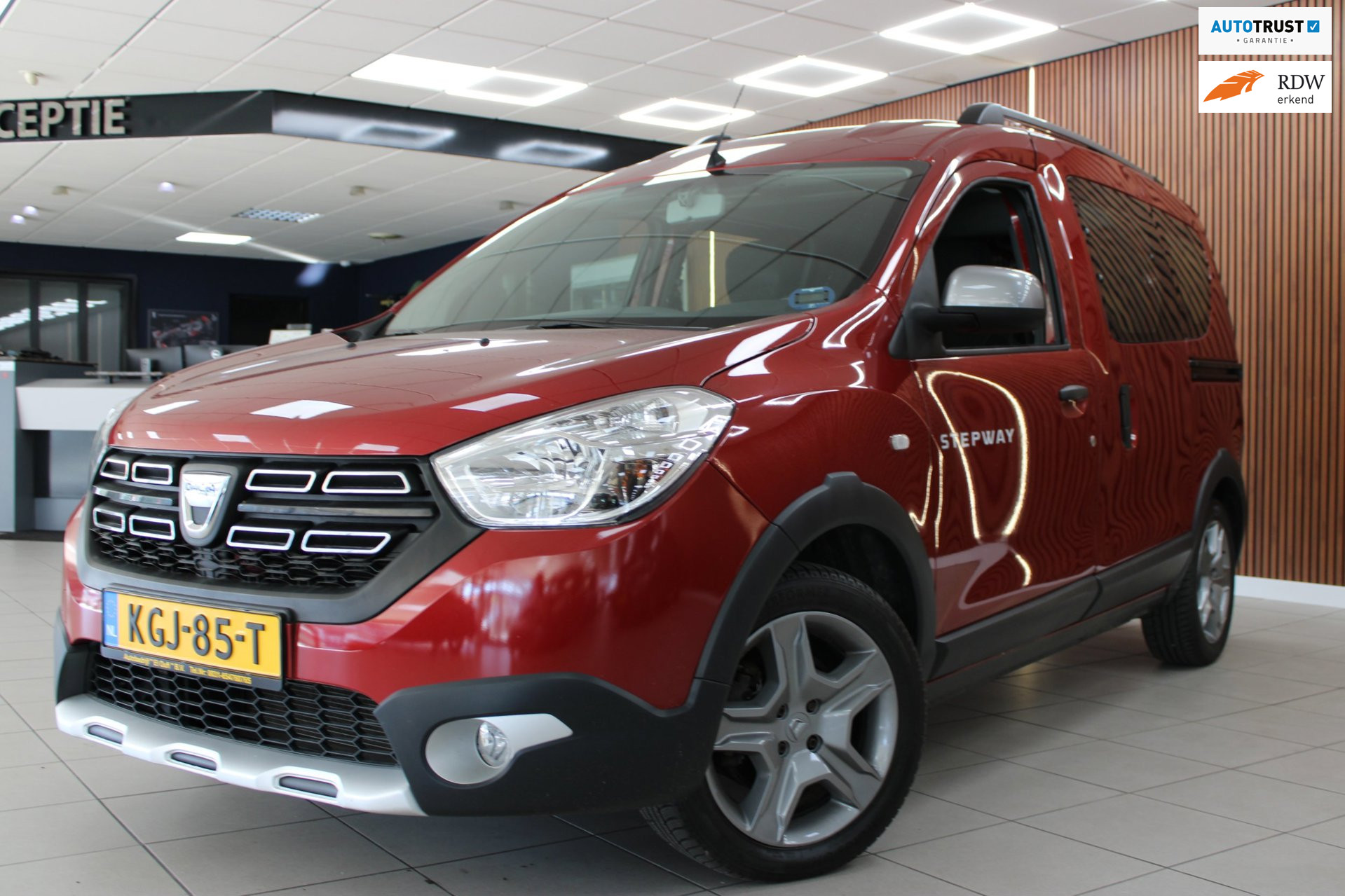 Dacia Dokker 1.3 TCe Comfort | Airco | | Cruise Control | Elec ramen | Stoel verwarming | Parkeersensoren & Camera 2021 - voorkant