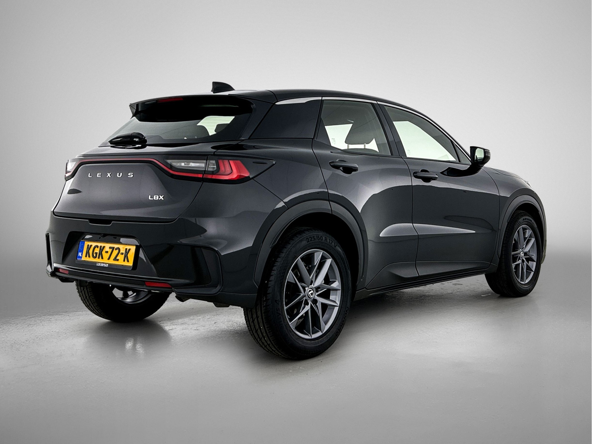 Foto van Lexus Lexus LBX