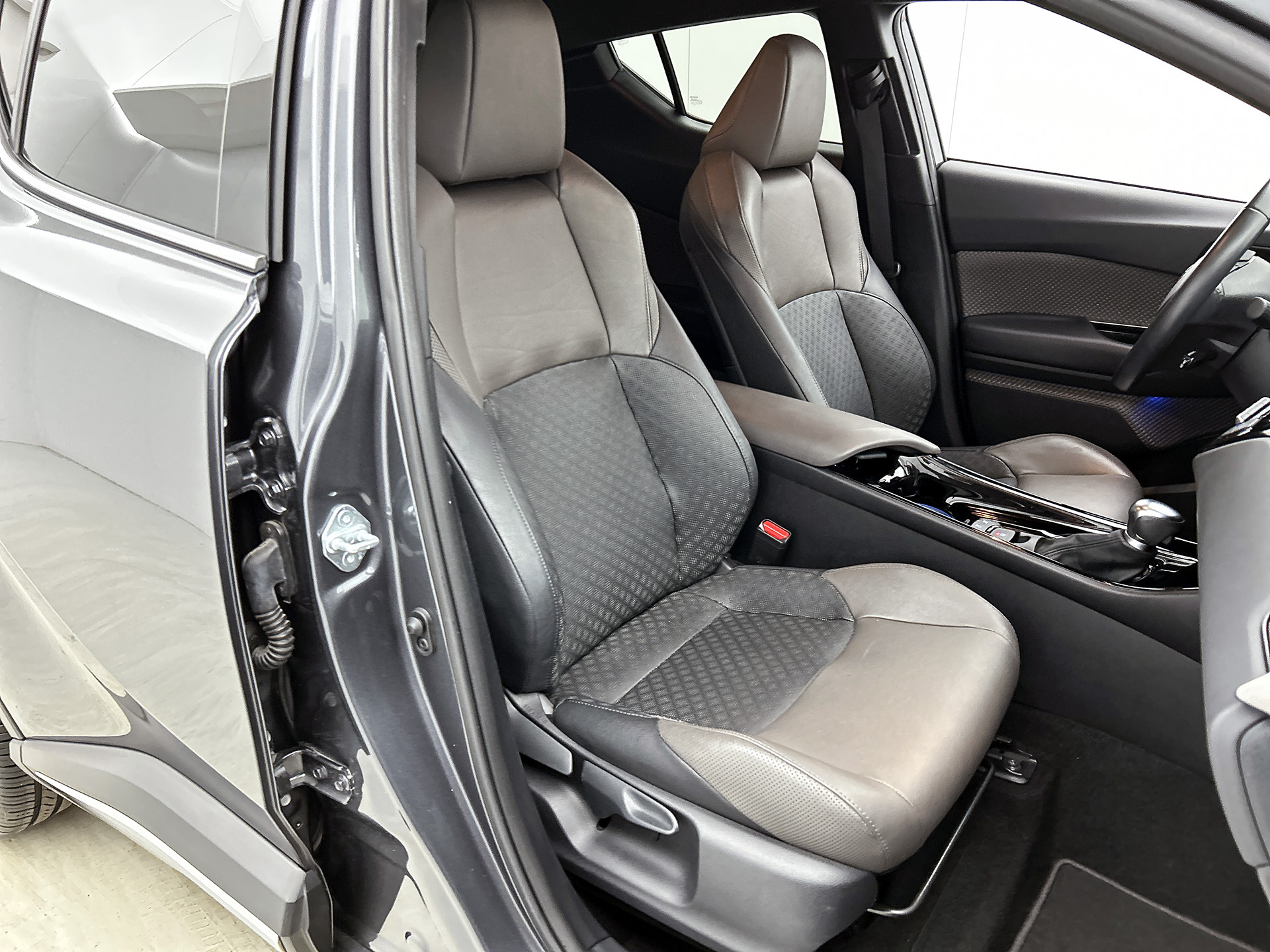 Foto van Toyota Toyota C-hr