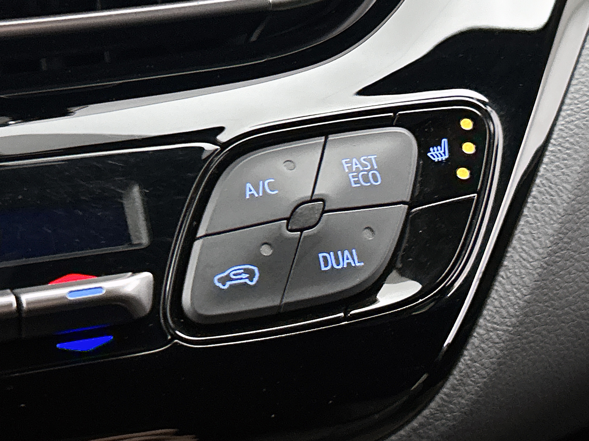 Foto van Toyota Toyota C-hr
