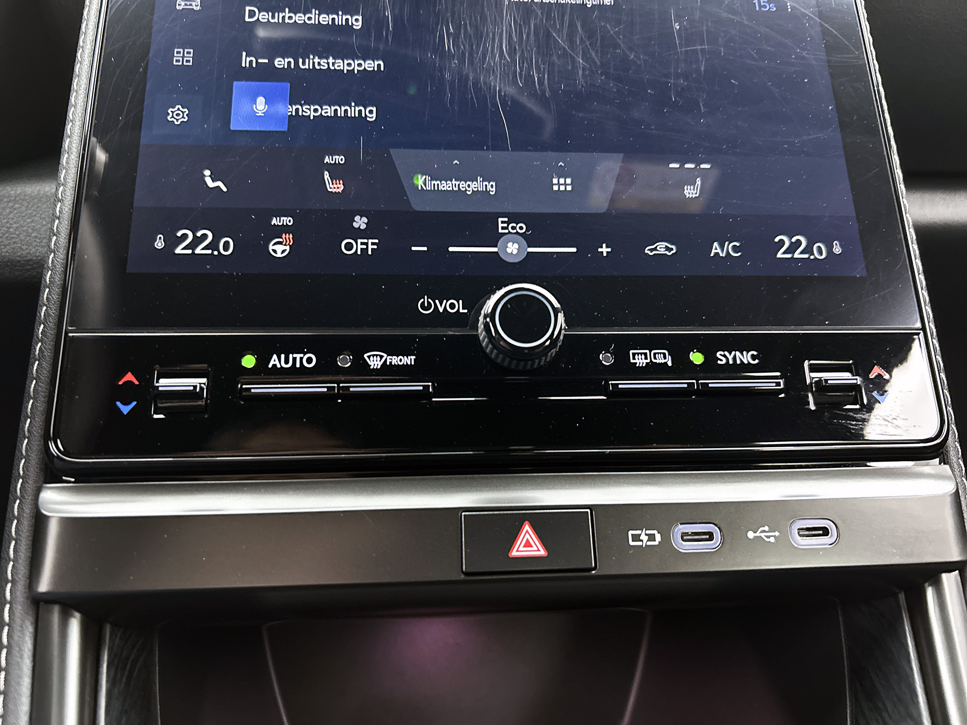 Foto van Lexus Lexus LBX