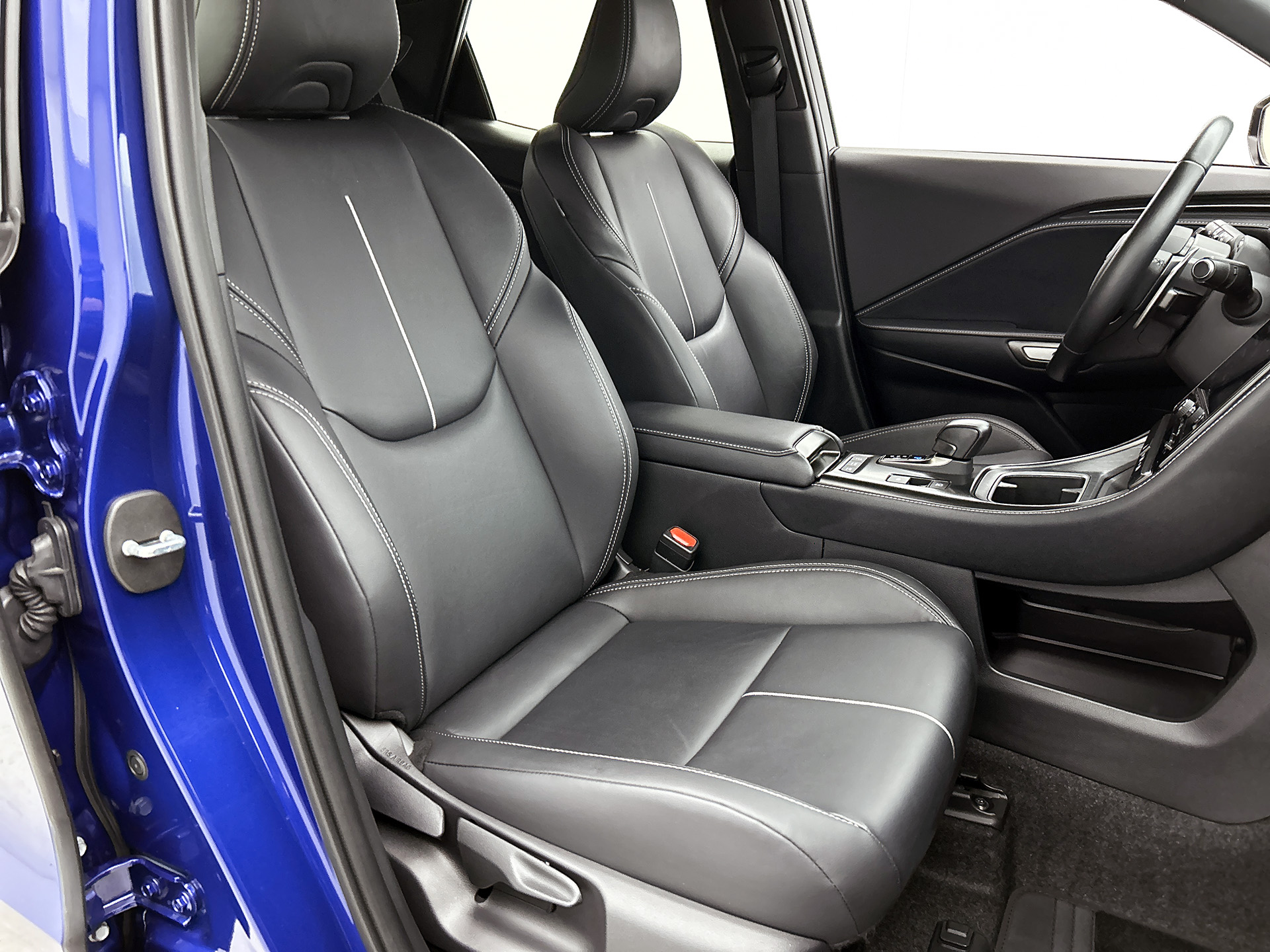 Foto van Lexus Lexus LBX
