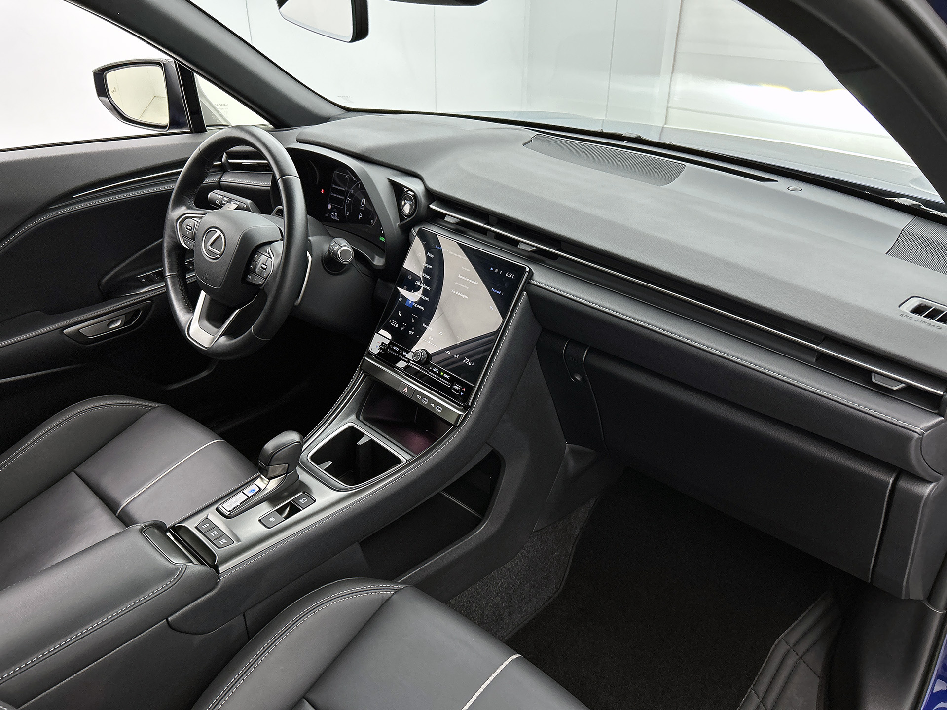 Foto van Lexus Lexus LBX
