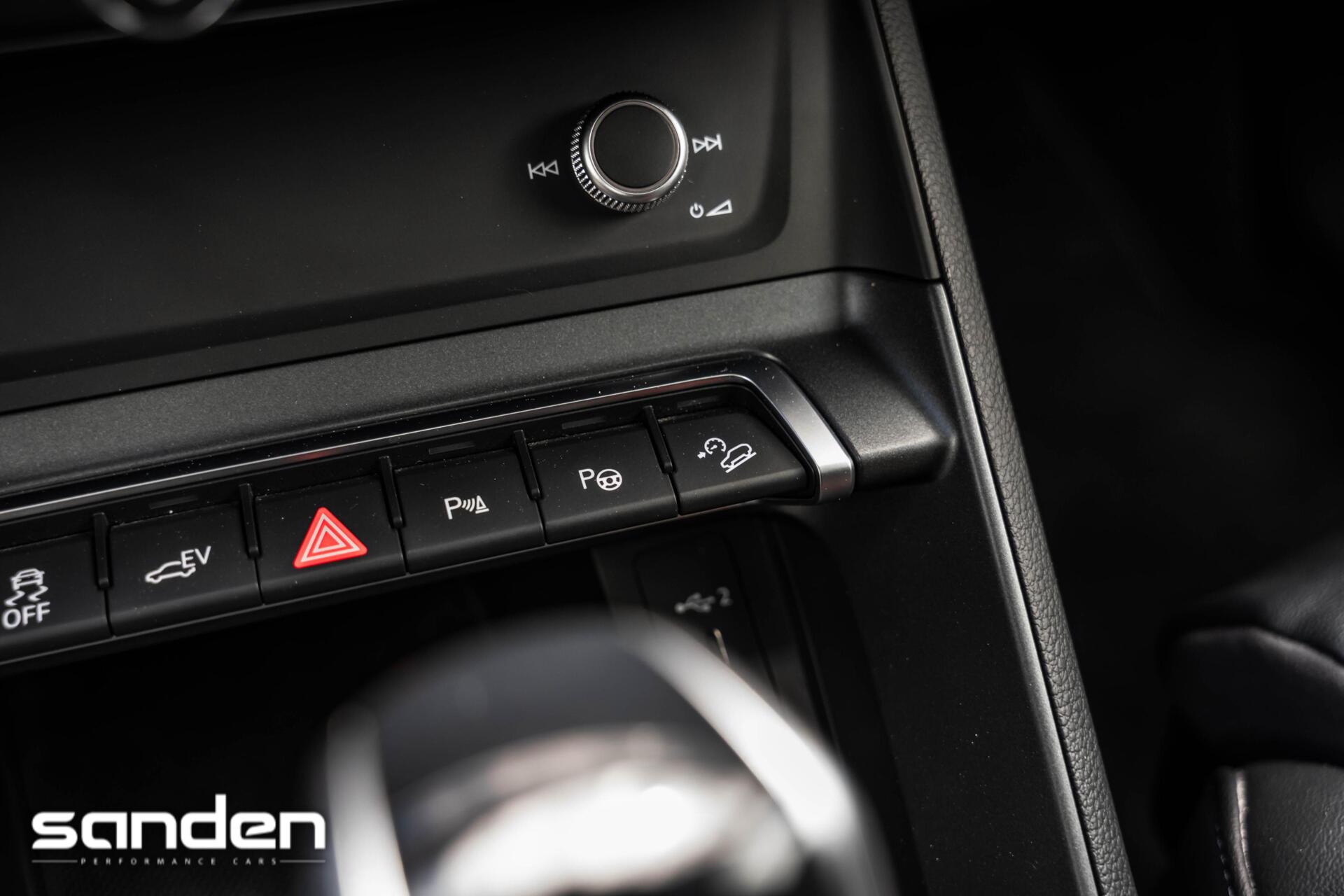 Foto van Audi Q3 E-tron