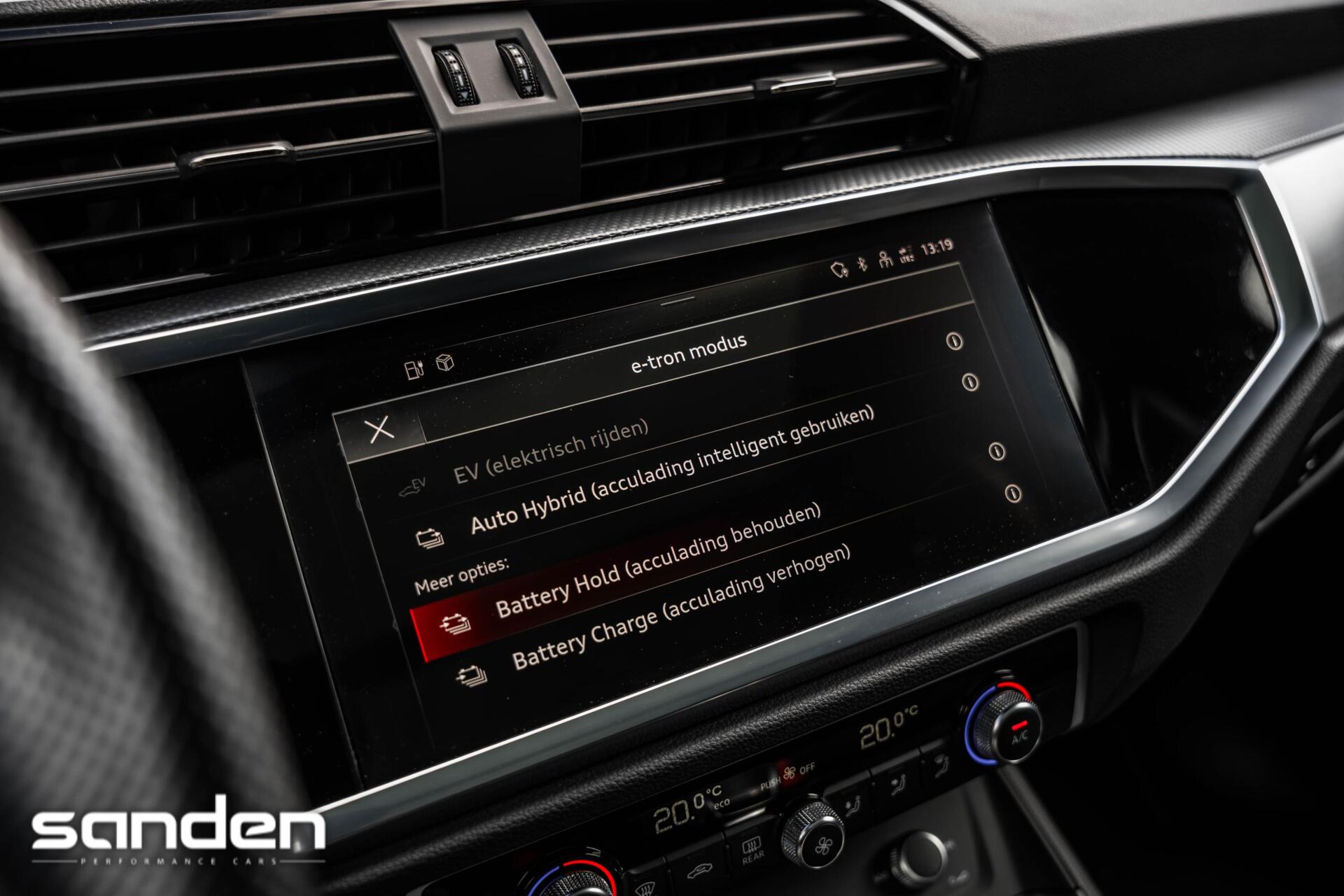 Foto van Audi Q3 E-tron