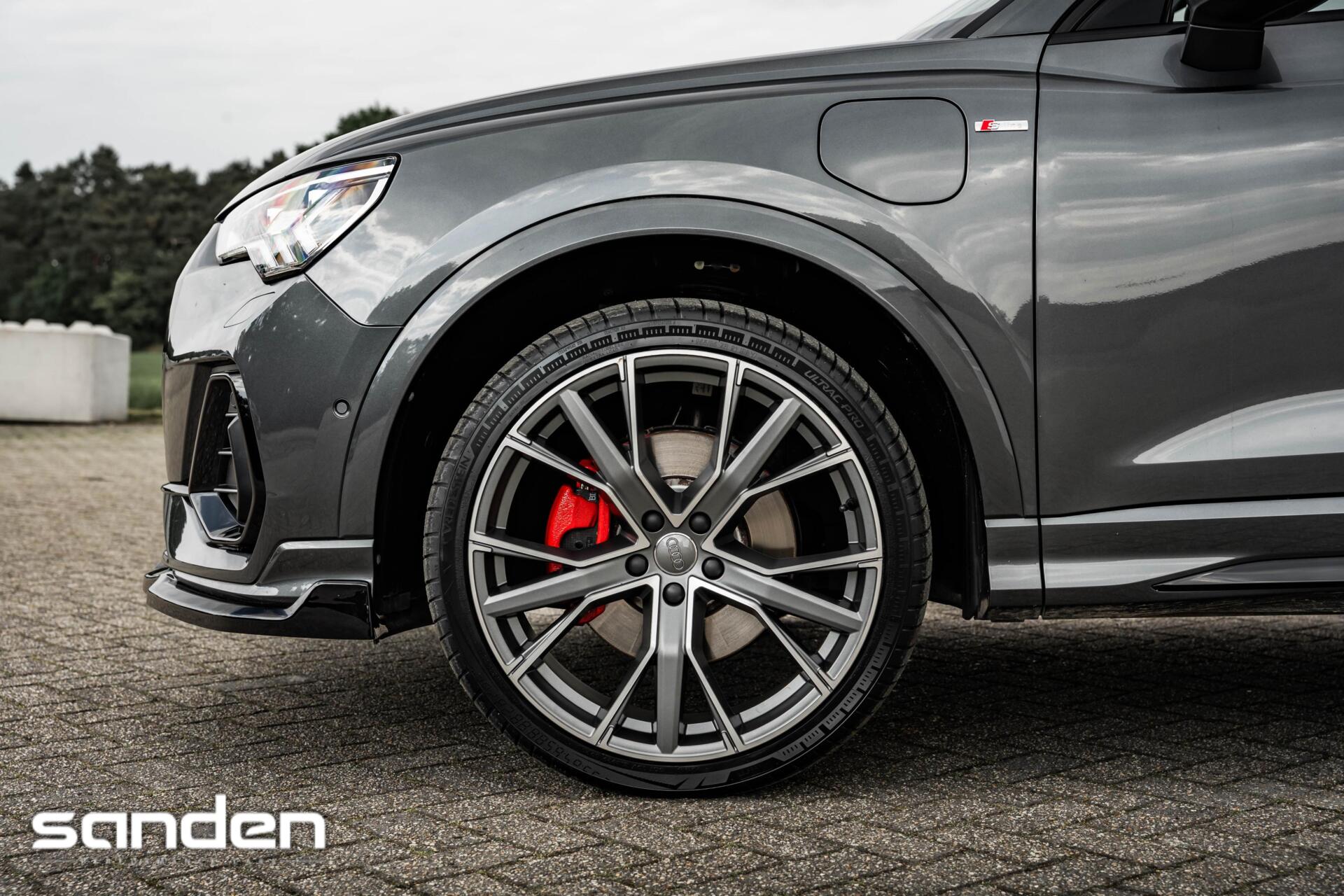 Foto van Audi Q3 E-tron