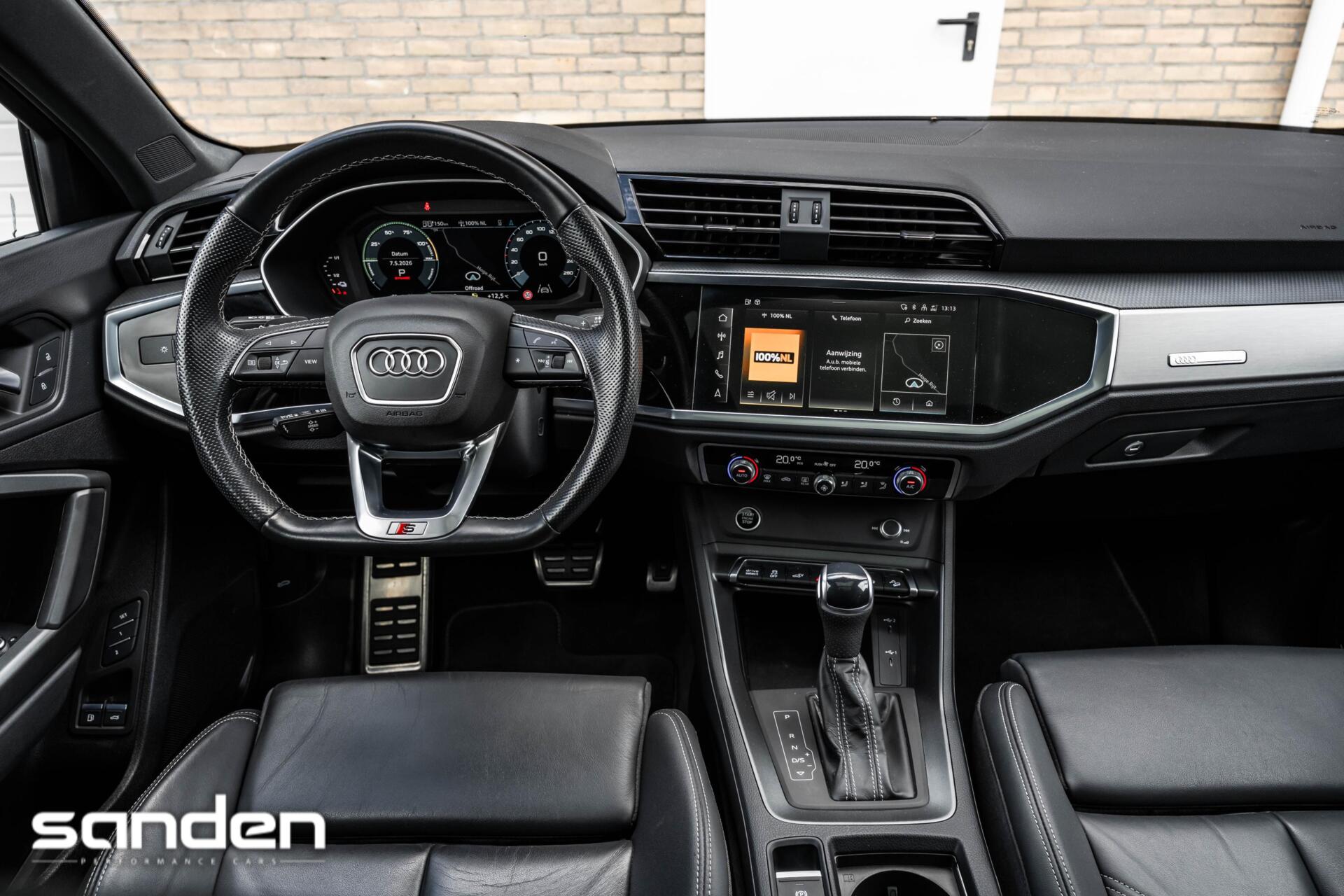Foto van Audi Q3 E-tron