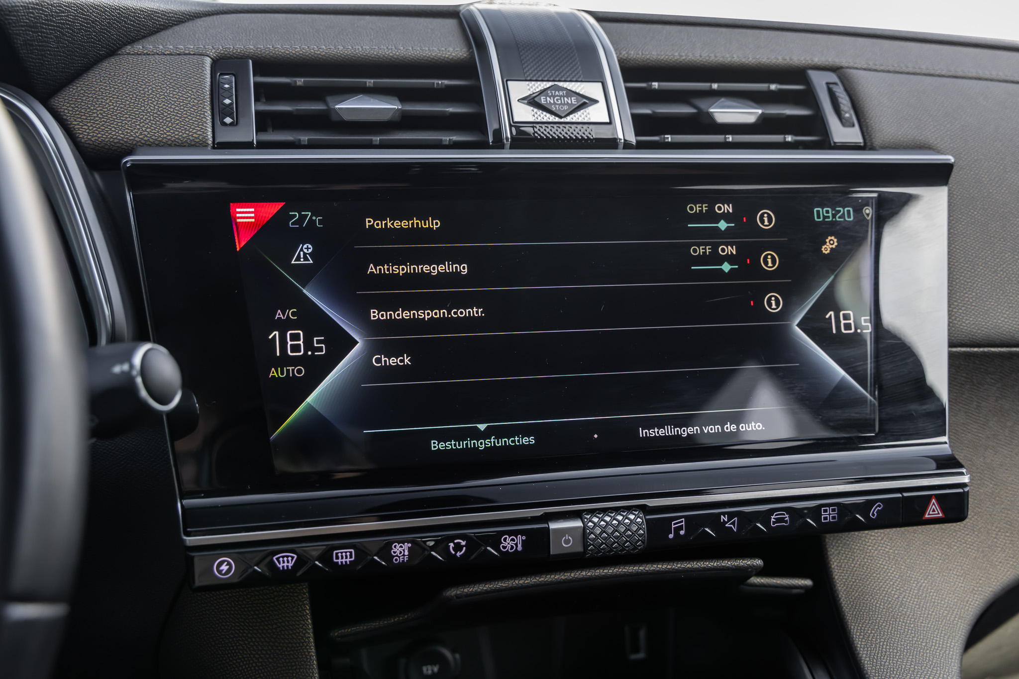 Foto van DS DS 7 Crossback