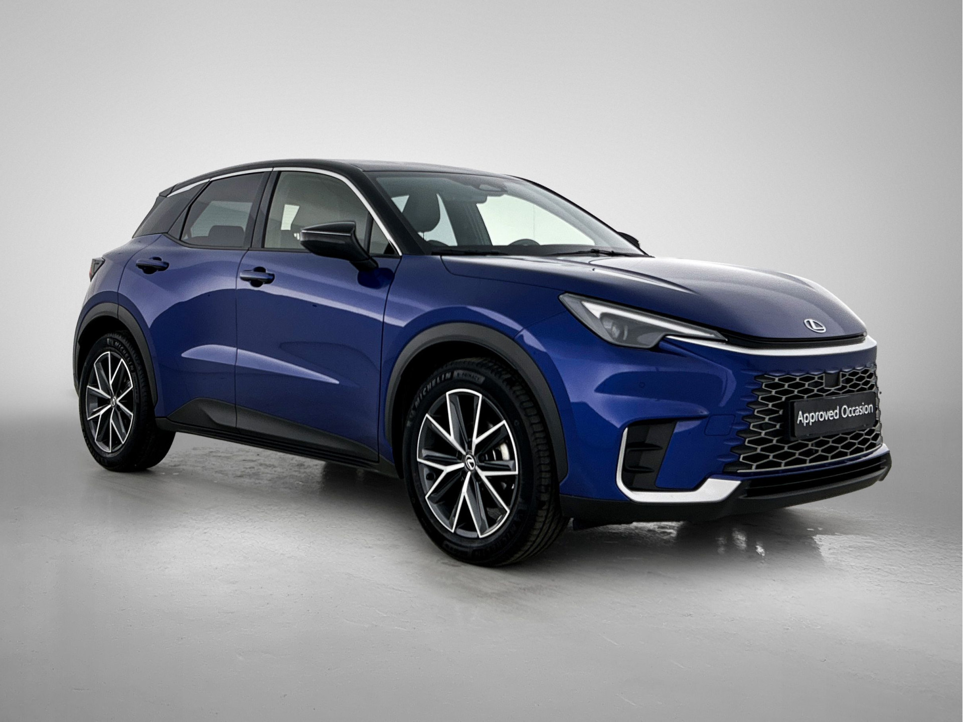 Foto van Lexus Lexus LBX