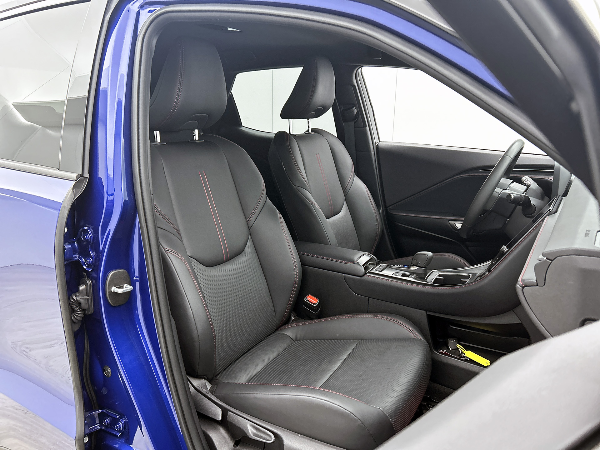 Foto van Lexus Lexus LBX